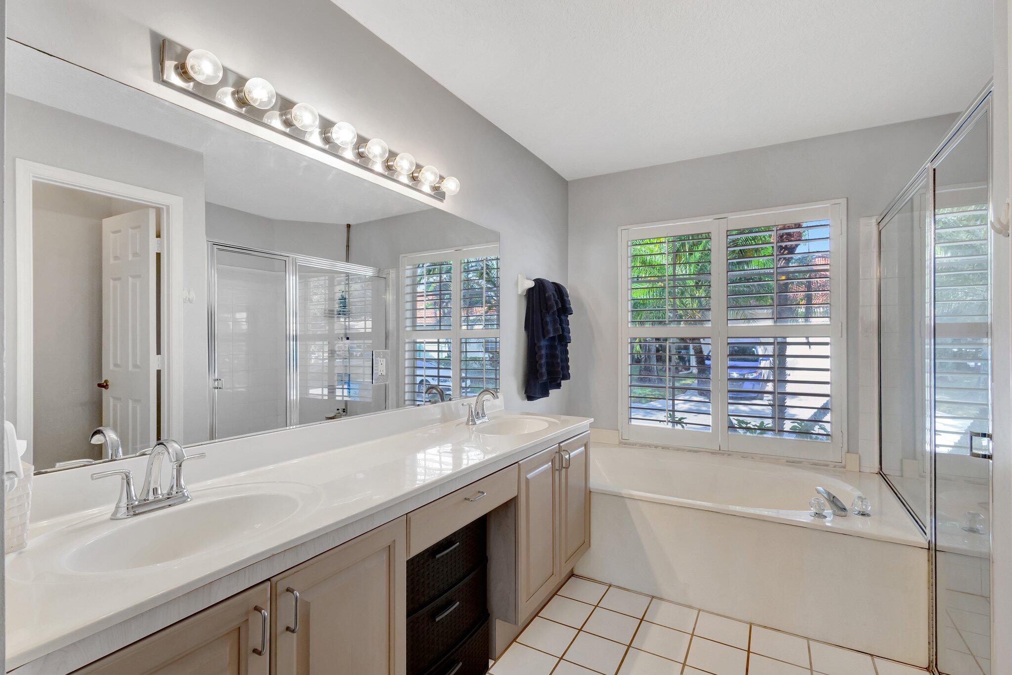 7026 Galleon Cove