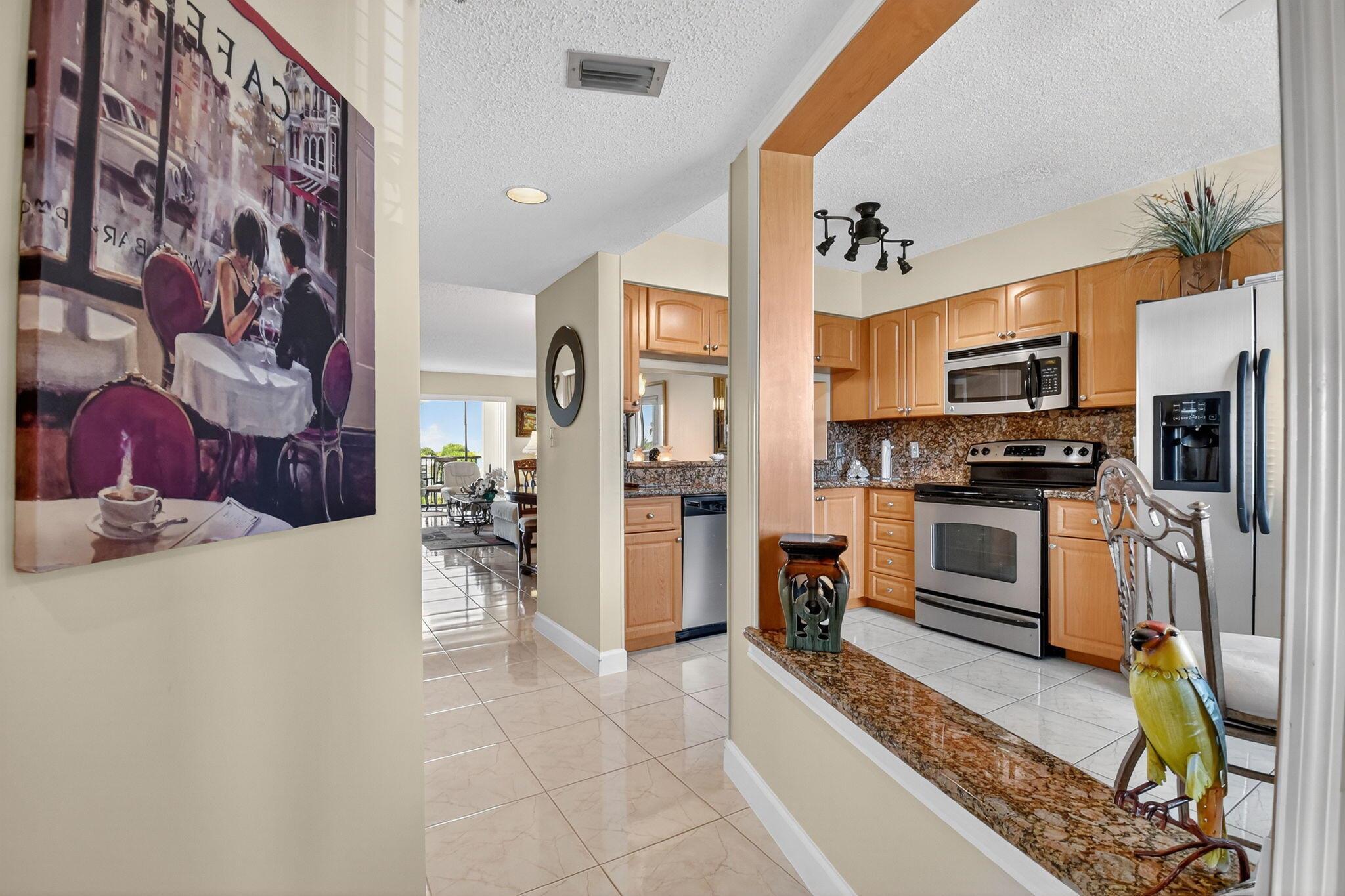 14460 Strathmore Lane 605
