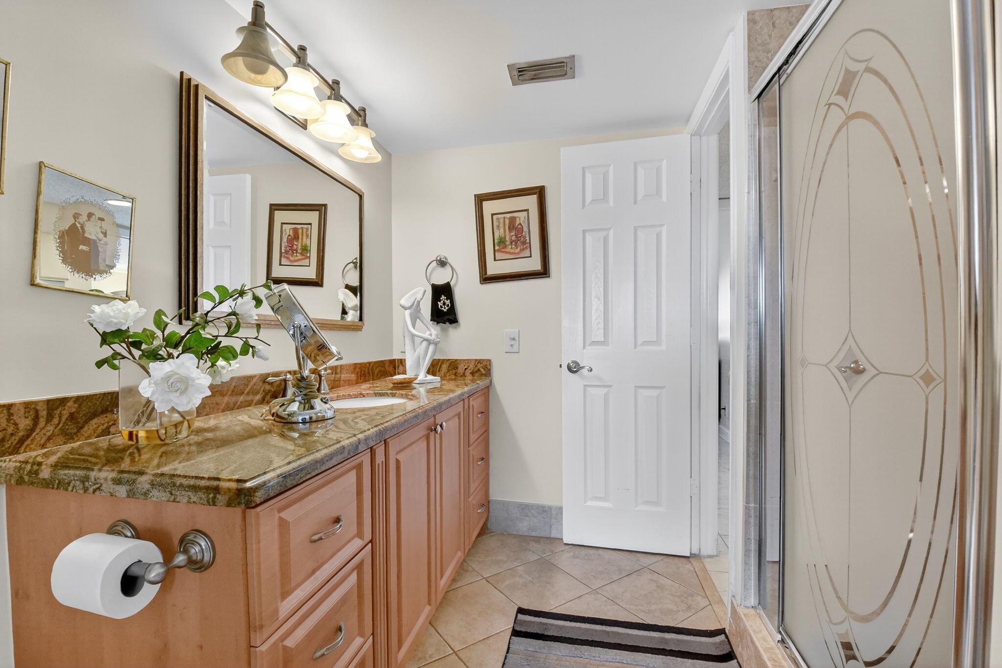 14460 Strathmore Lane 605