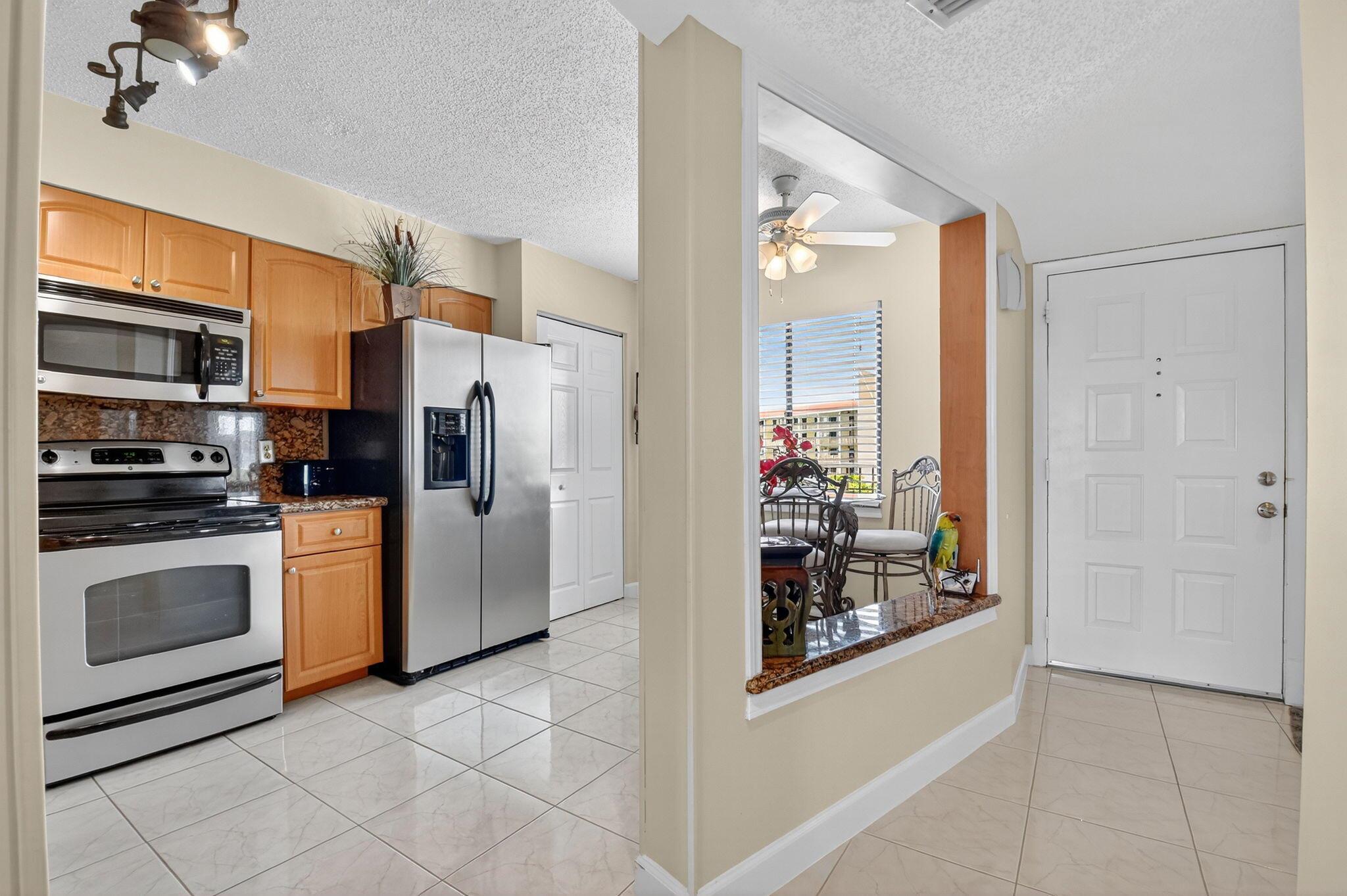 14460 Strathmore Lane 605