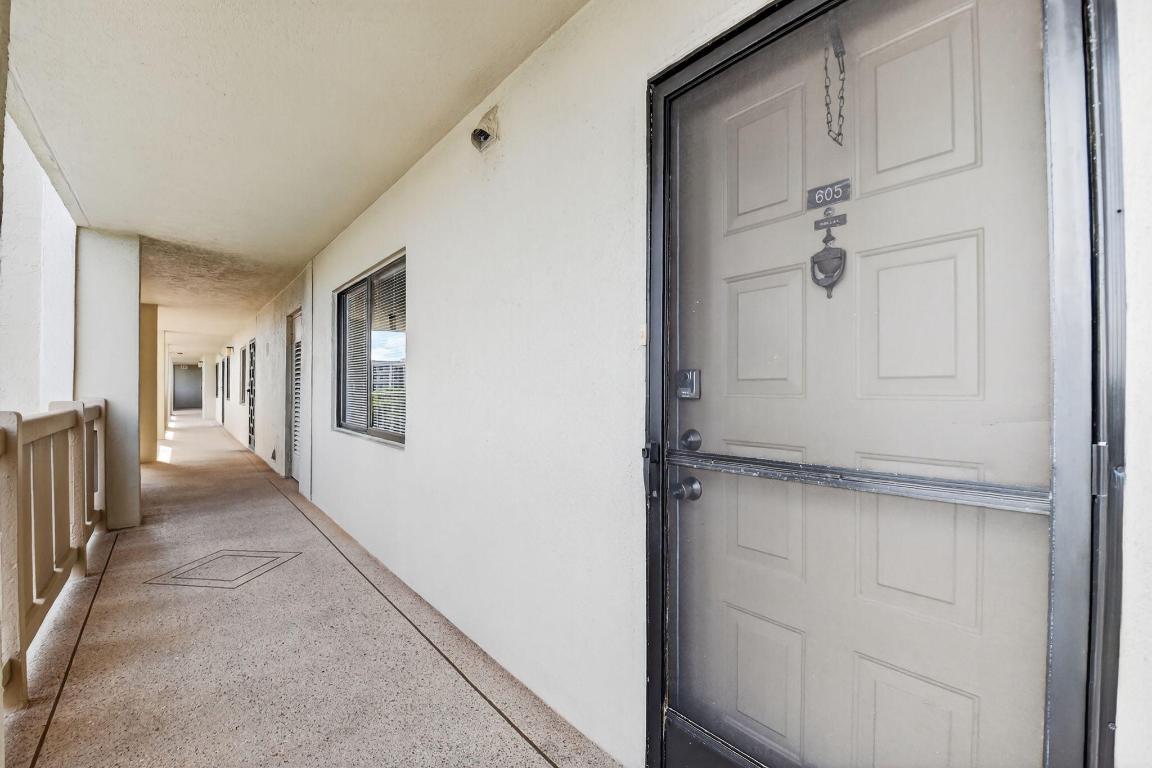 14460 Strathmore Lane 605