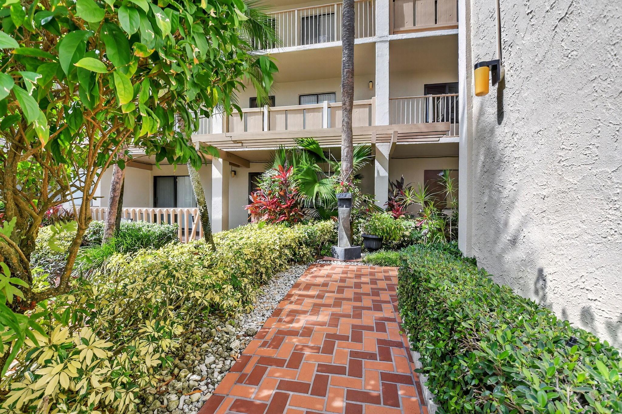14460 Strathmore Lane 605