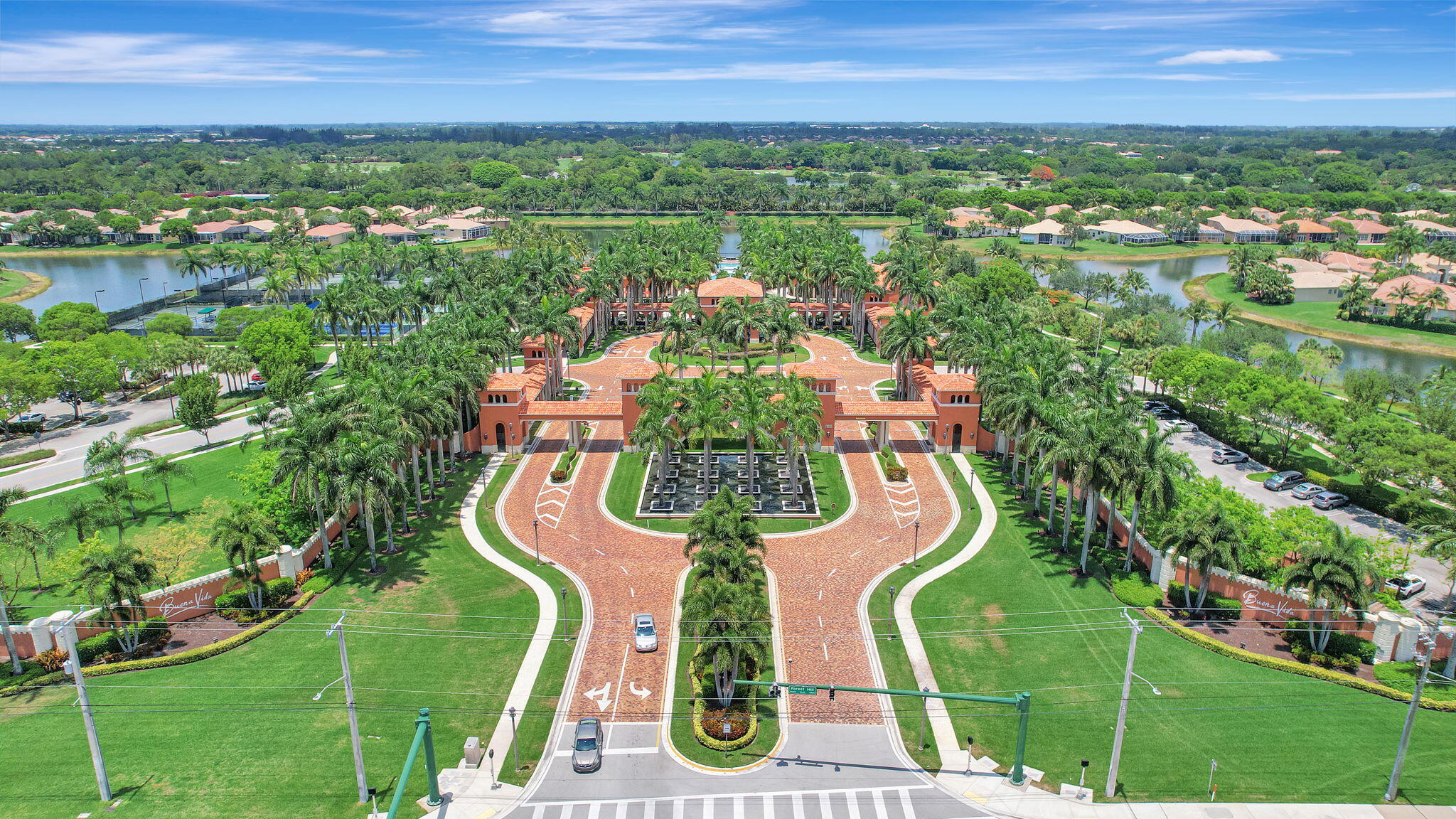 8722 Via Brilliante
