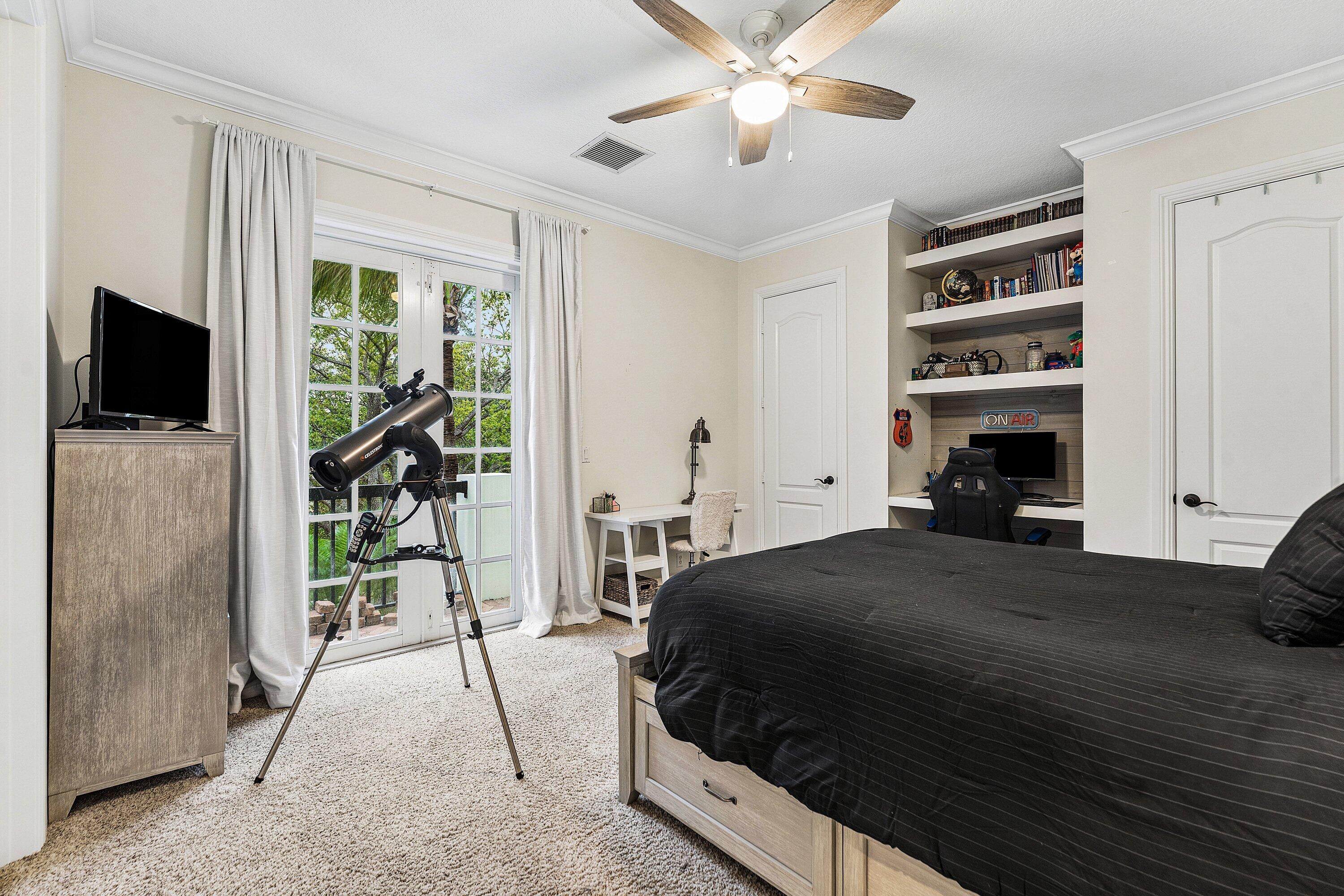 206 Botanica Drive