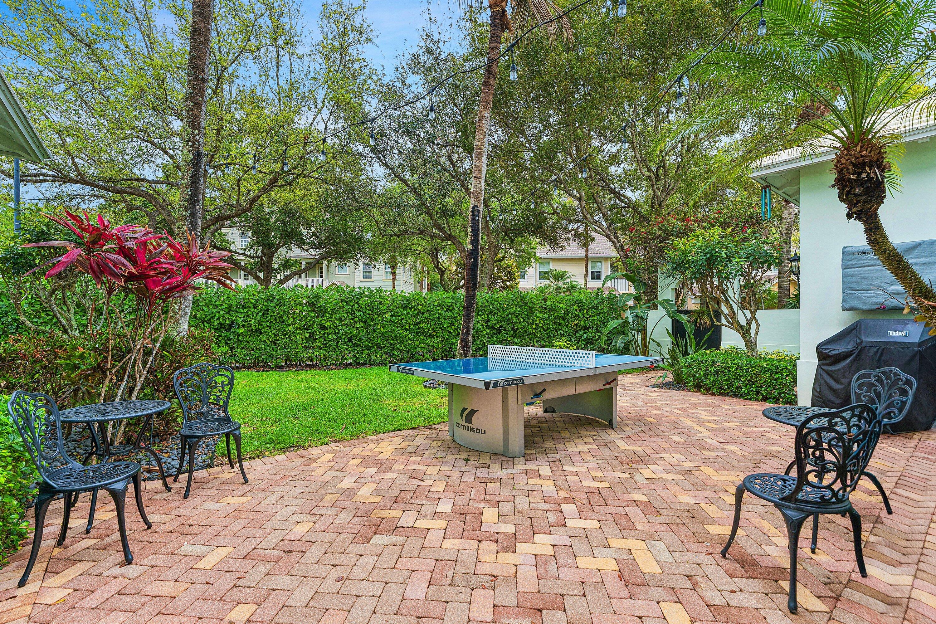 206 Botanica Drive