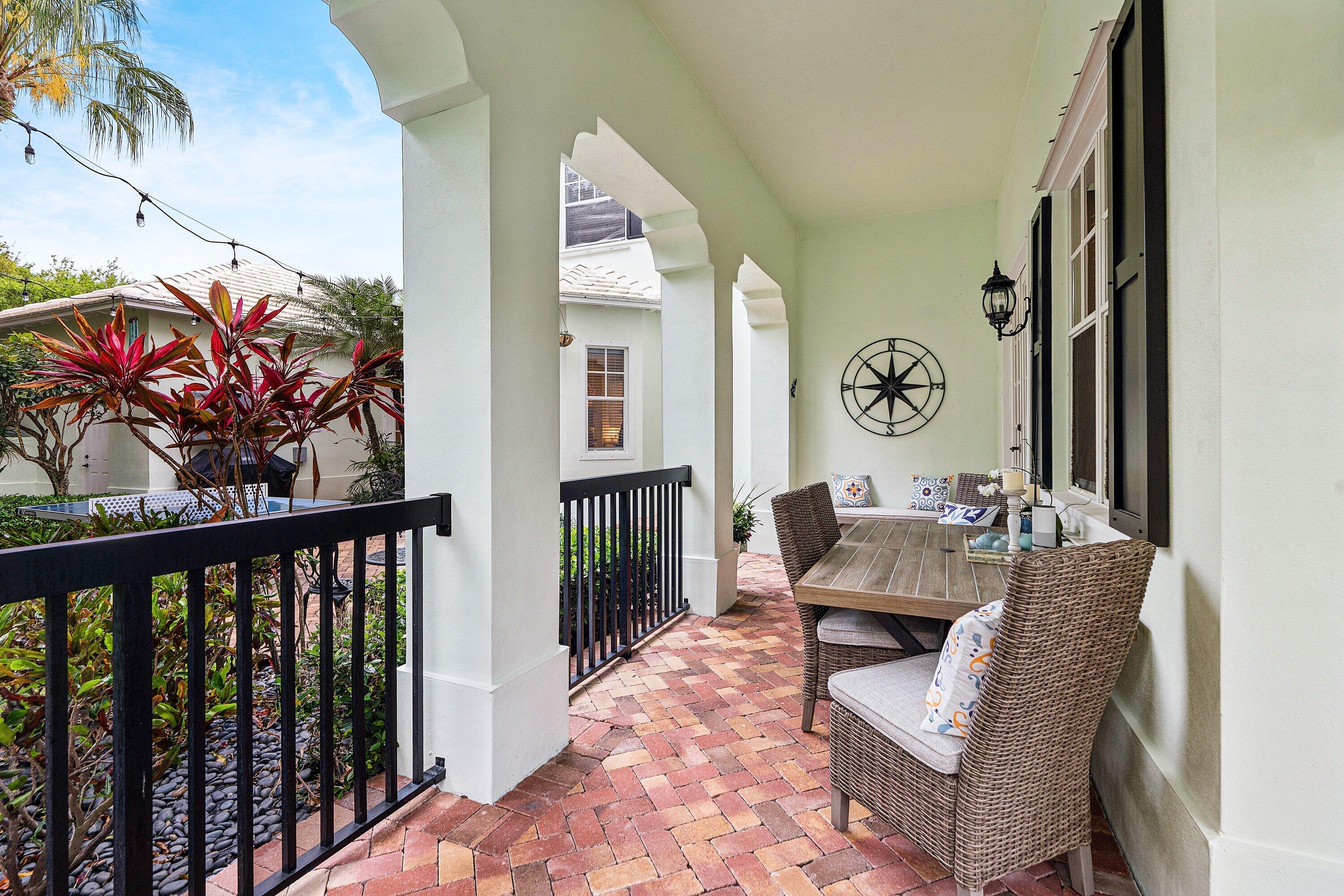 206 Botanica Drive
