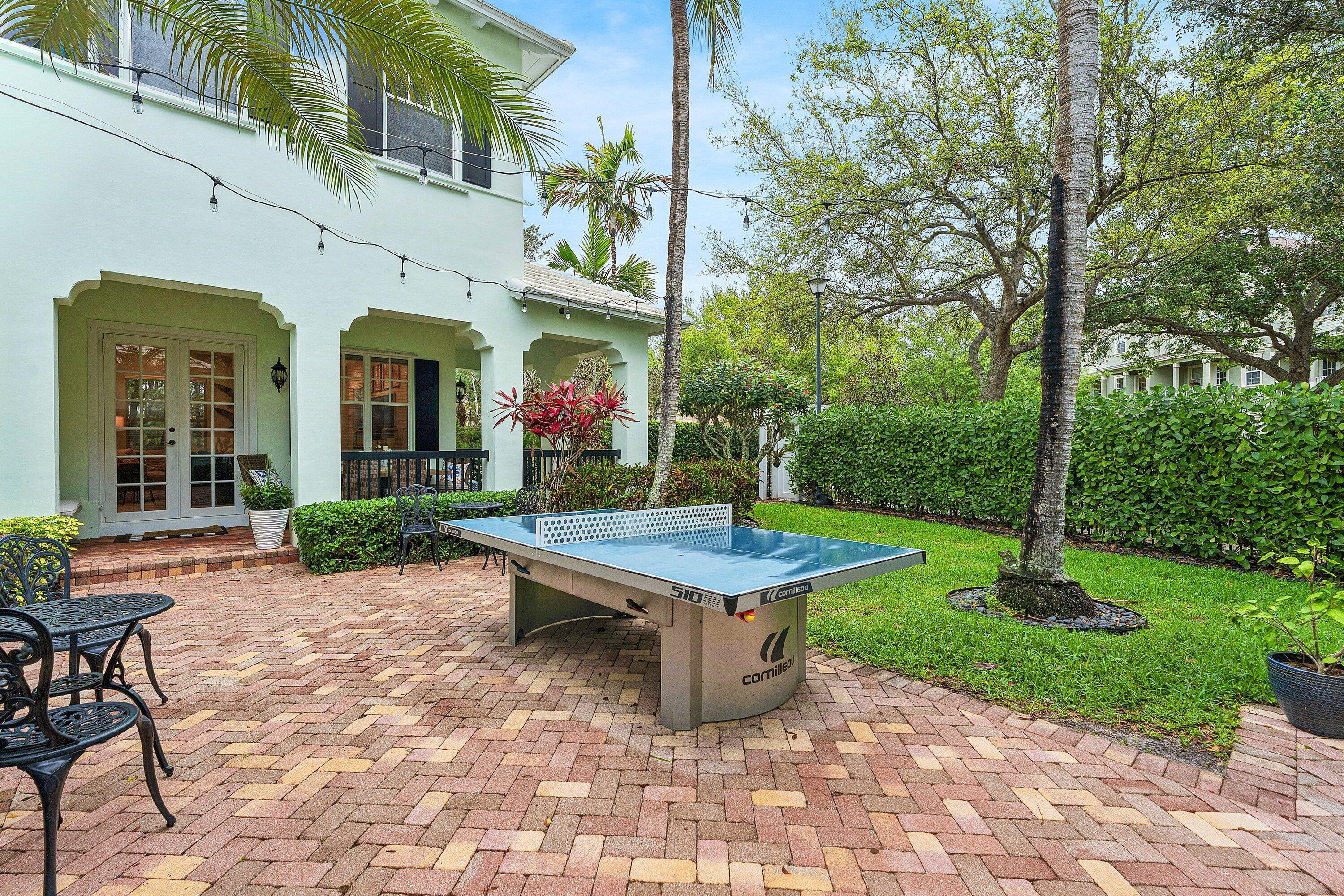 206 Botanica Drive