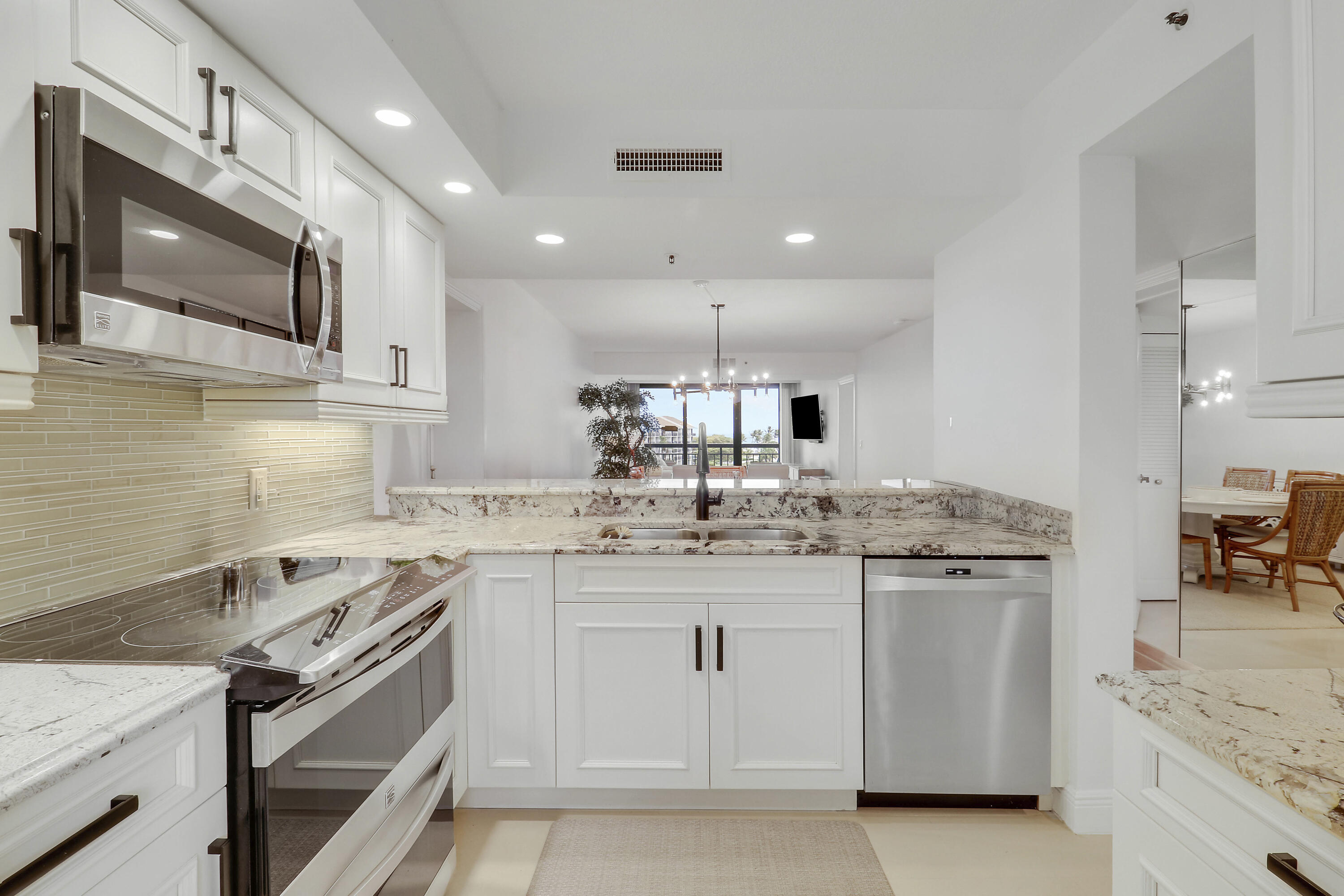 601 S Seas Drive 502