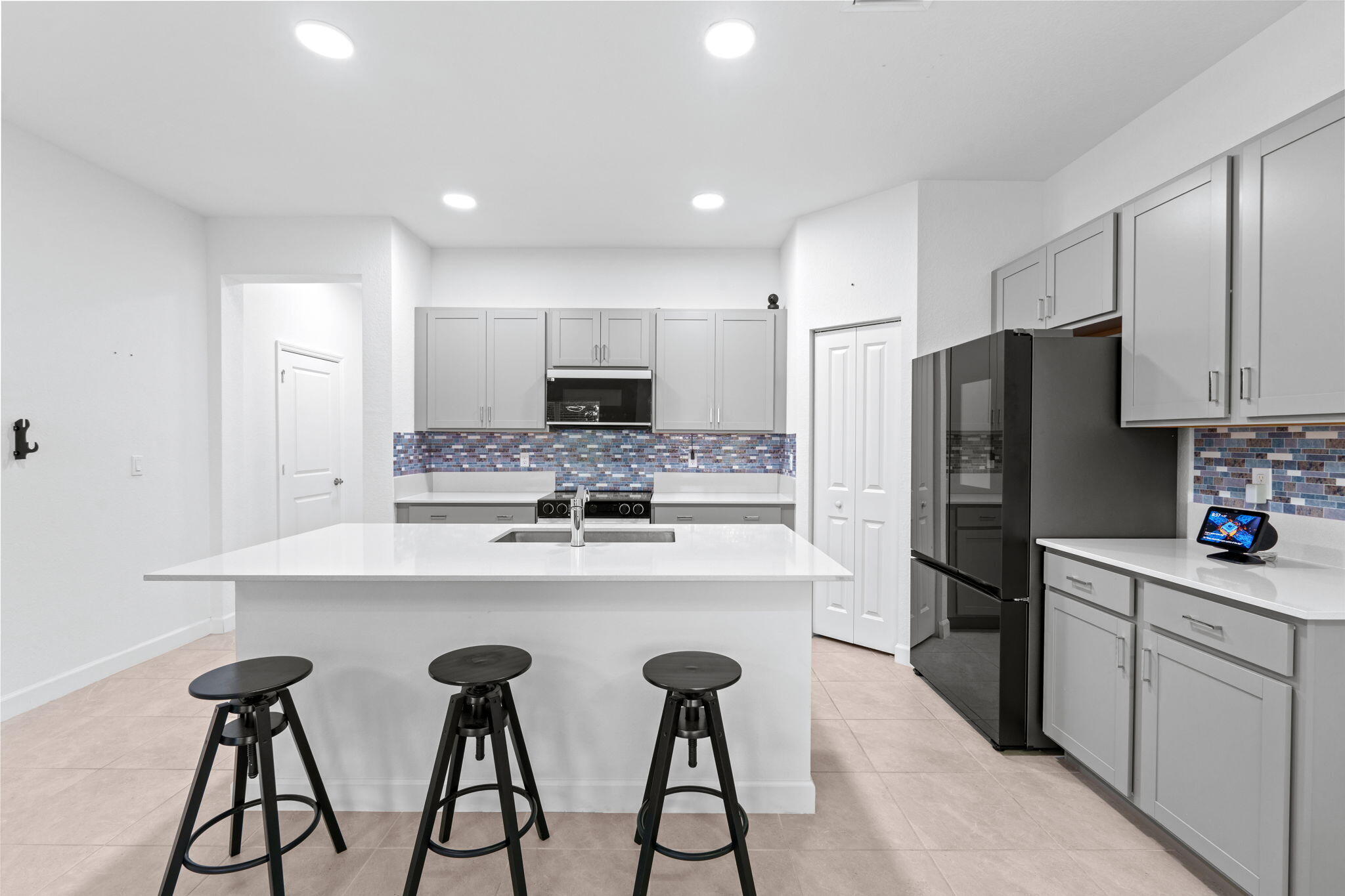 4370 Pond Lily Lane