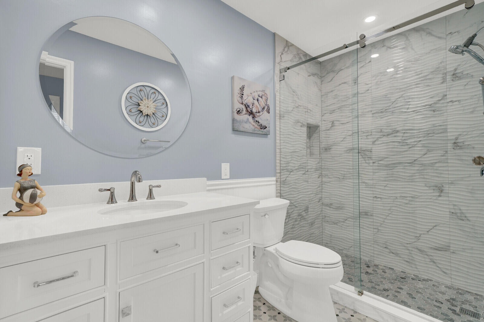 6901 SE Constitution Boulevard 204