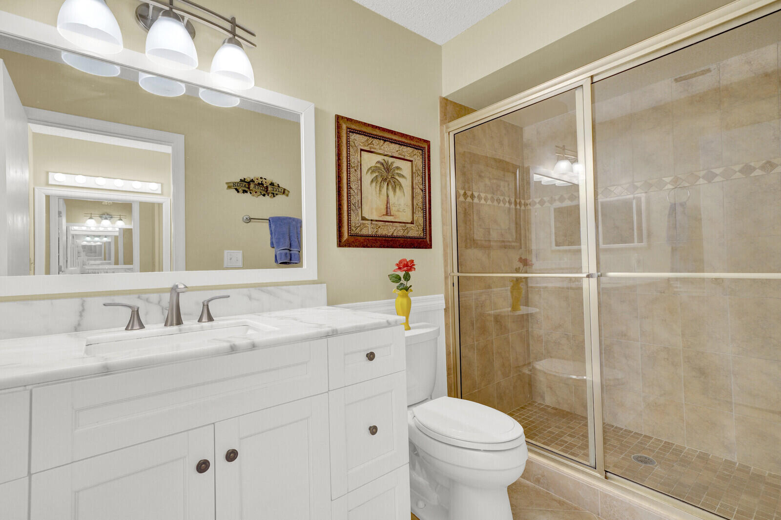 6901 SE Constitution Boulevard 204