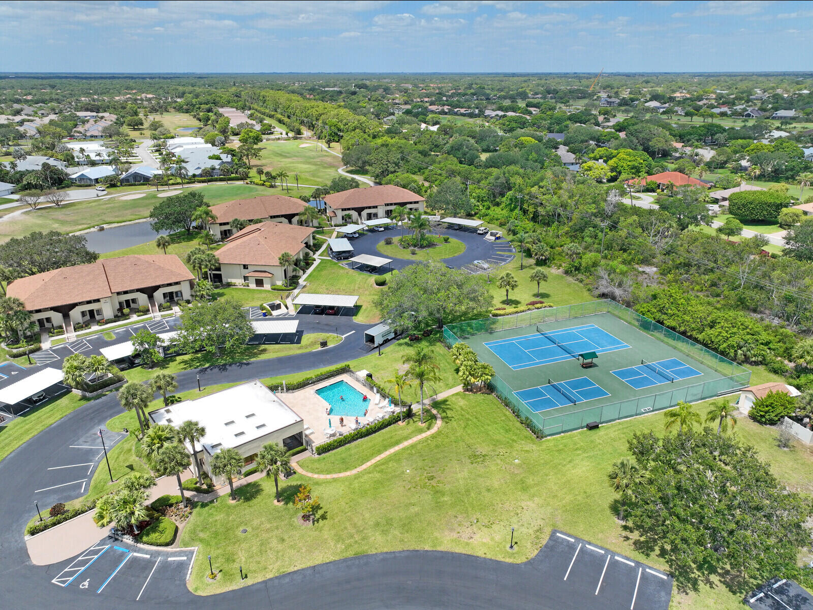 6901 SE Constitution Boulevard 204