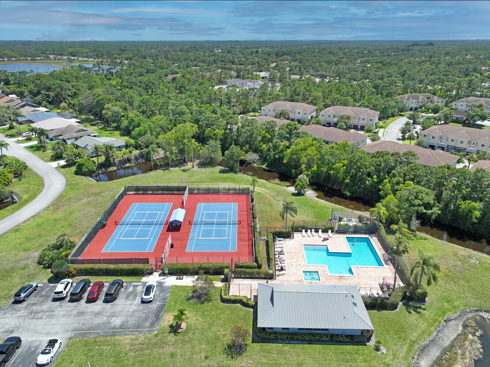 6901 SE Constitution Boulevard 204