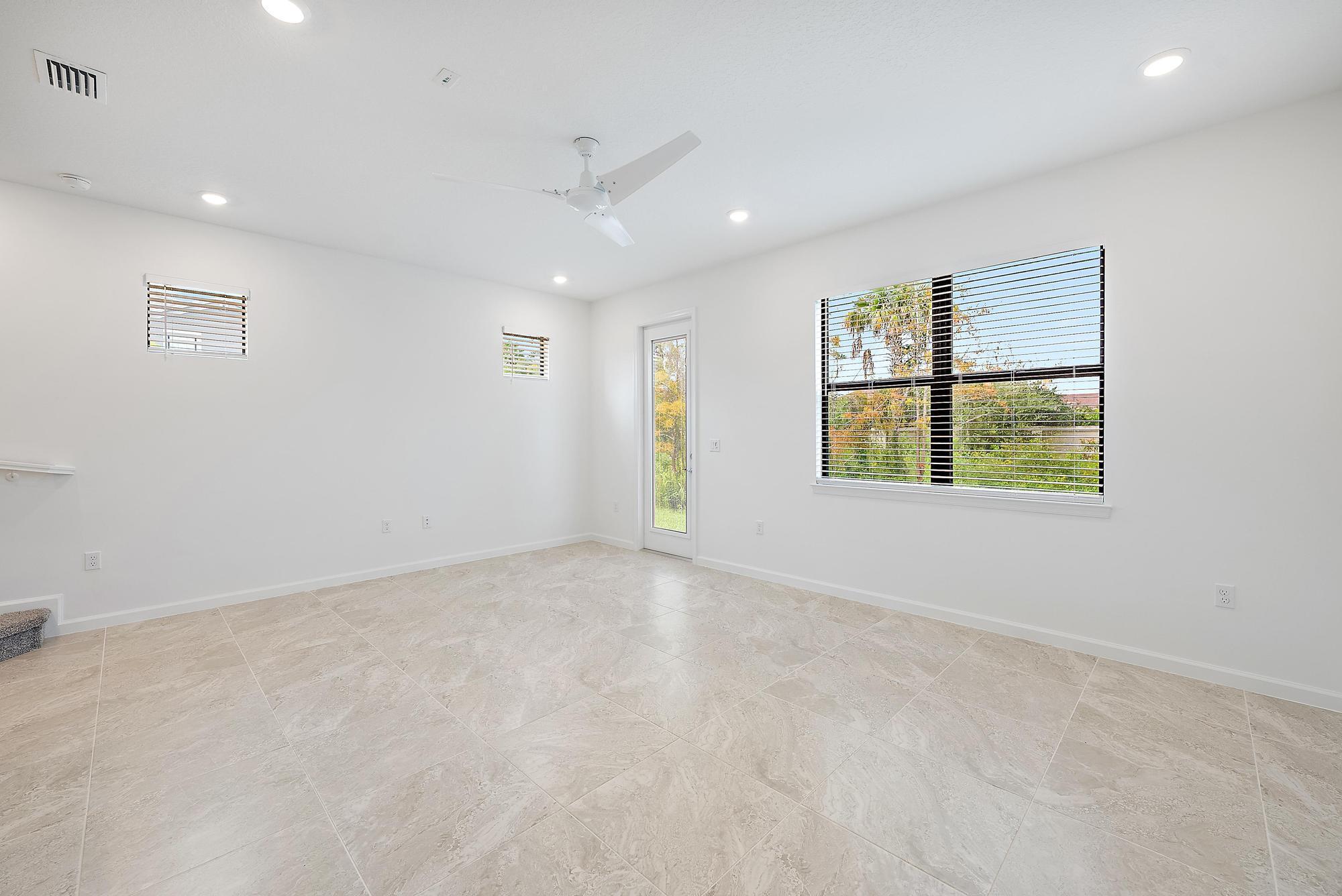 501 SW Sally Way