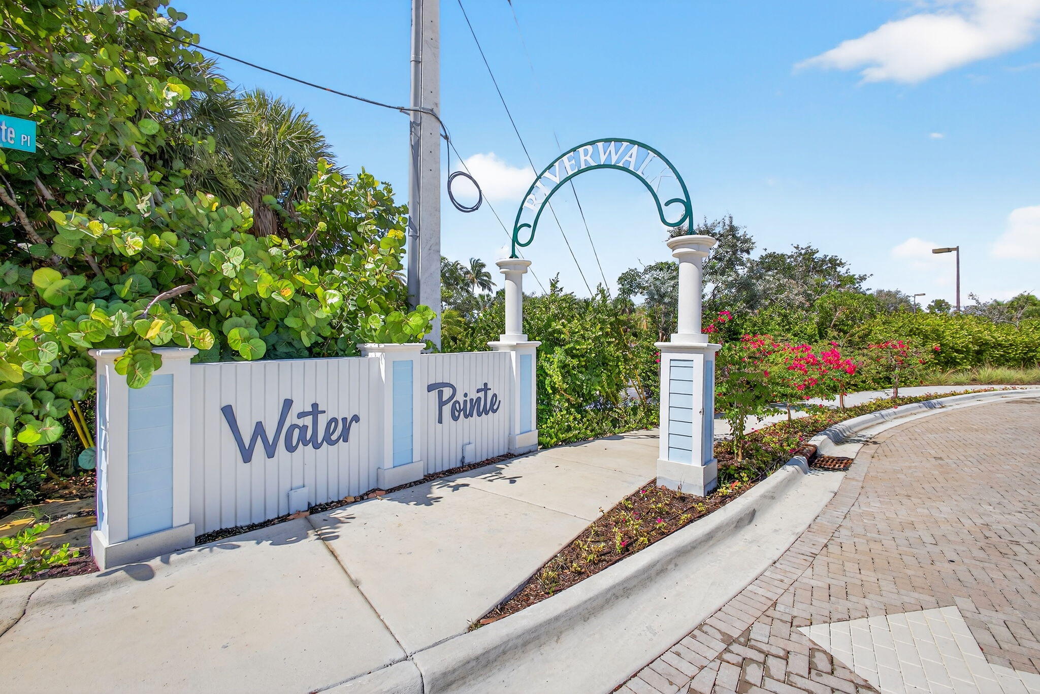 125 Water Pointe Place 29