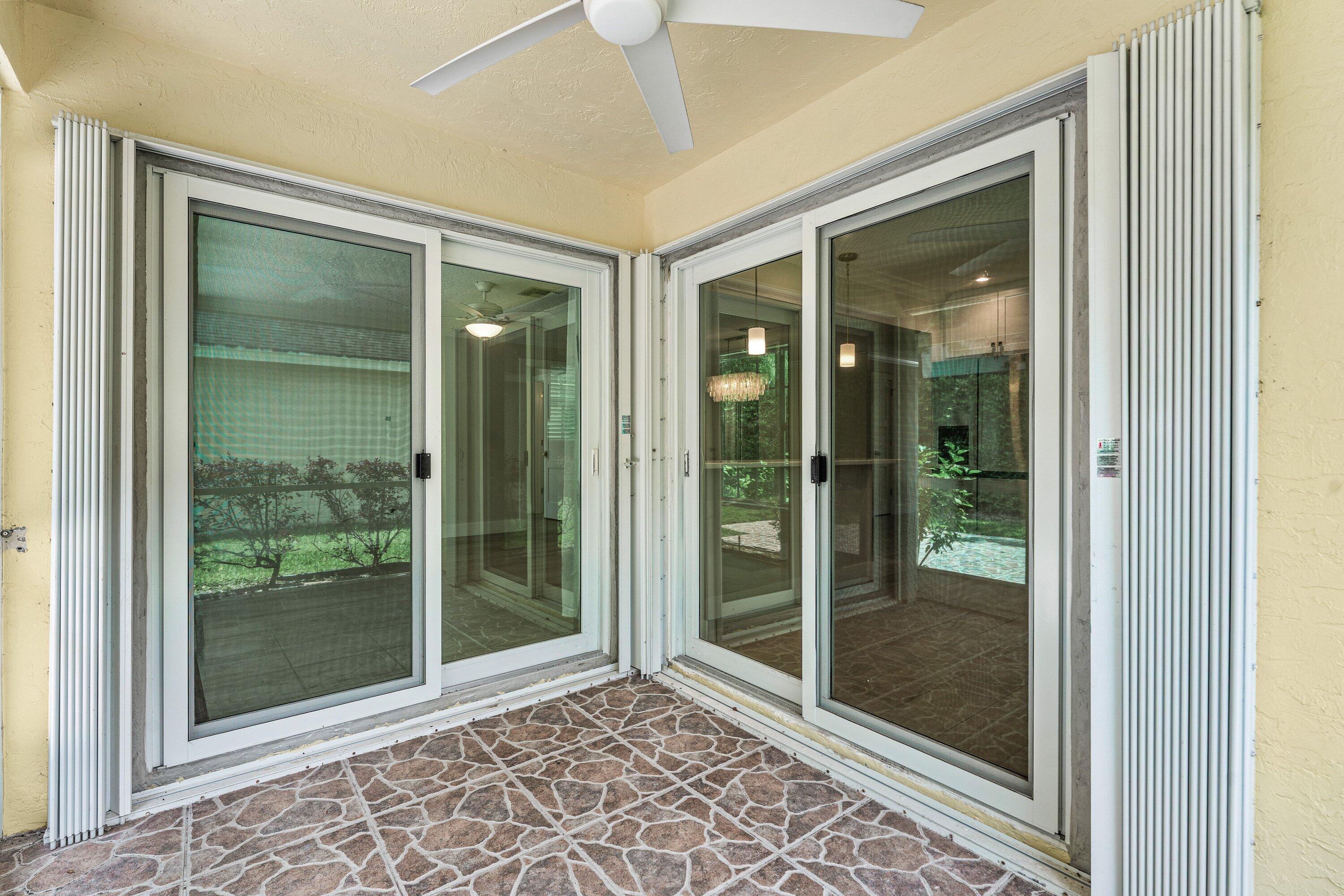 226 Moccasin Trail W