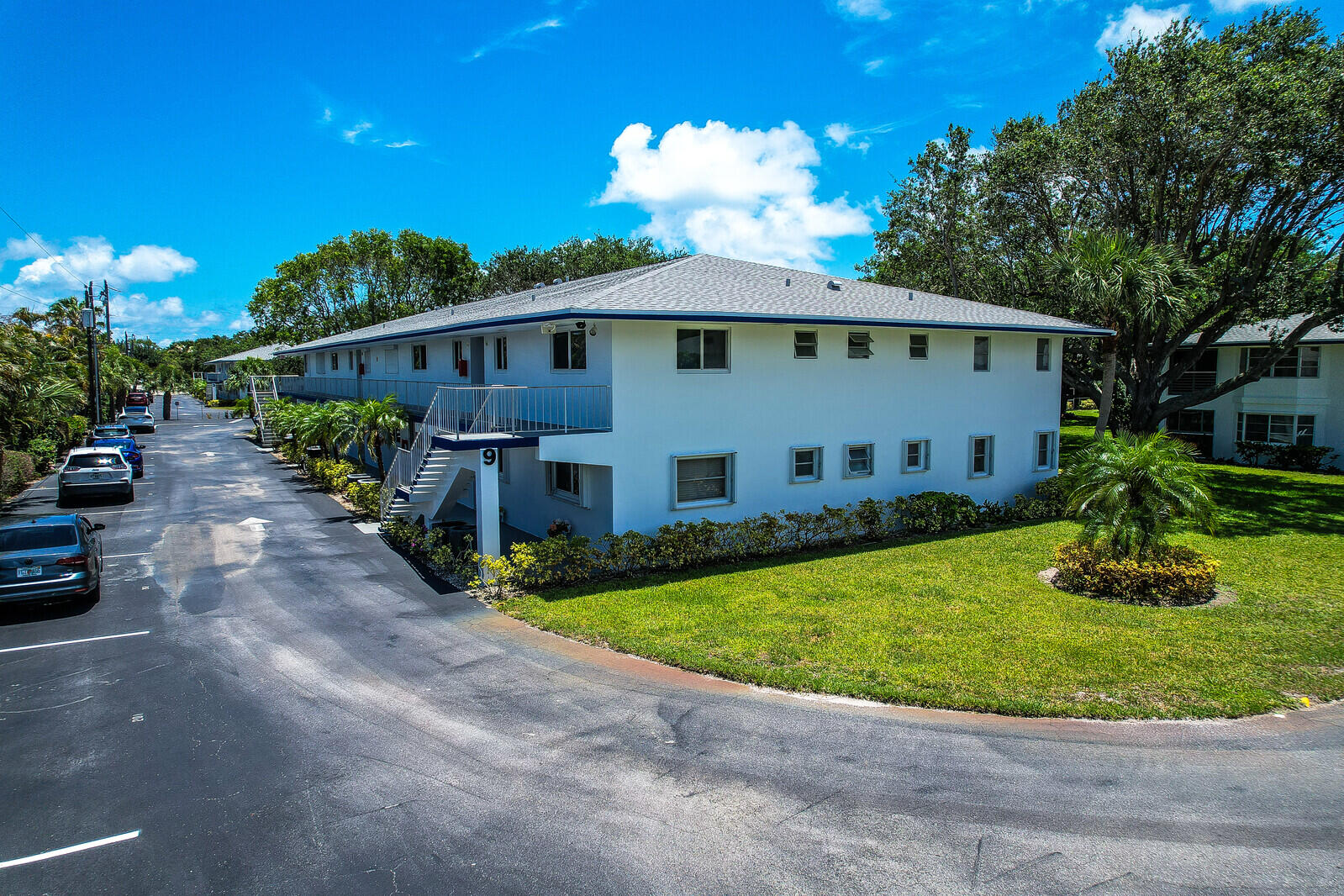 9 Westwood Avenue 102b