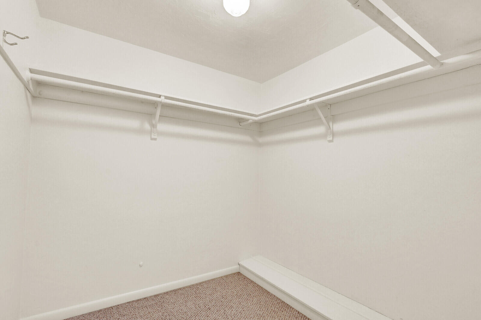 9 Westwood Avenue 102b
