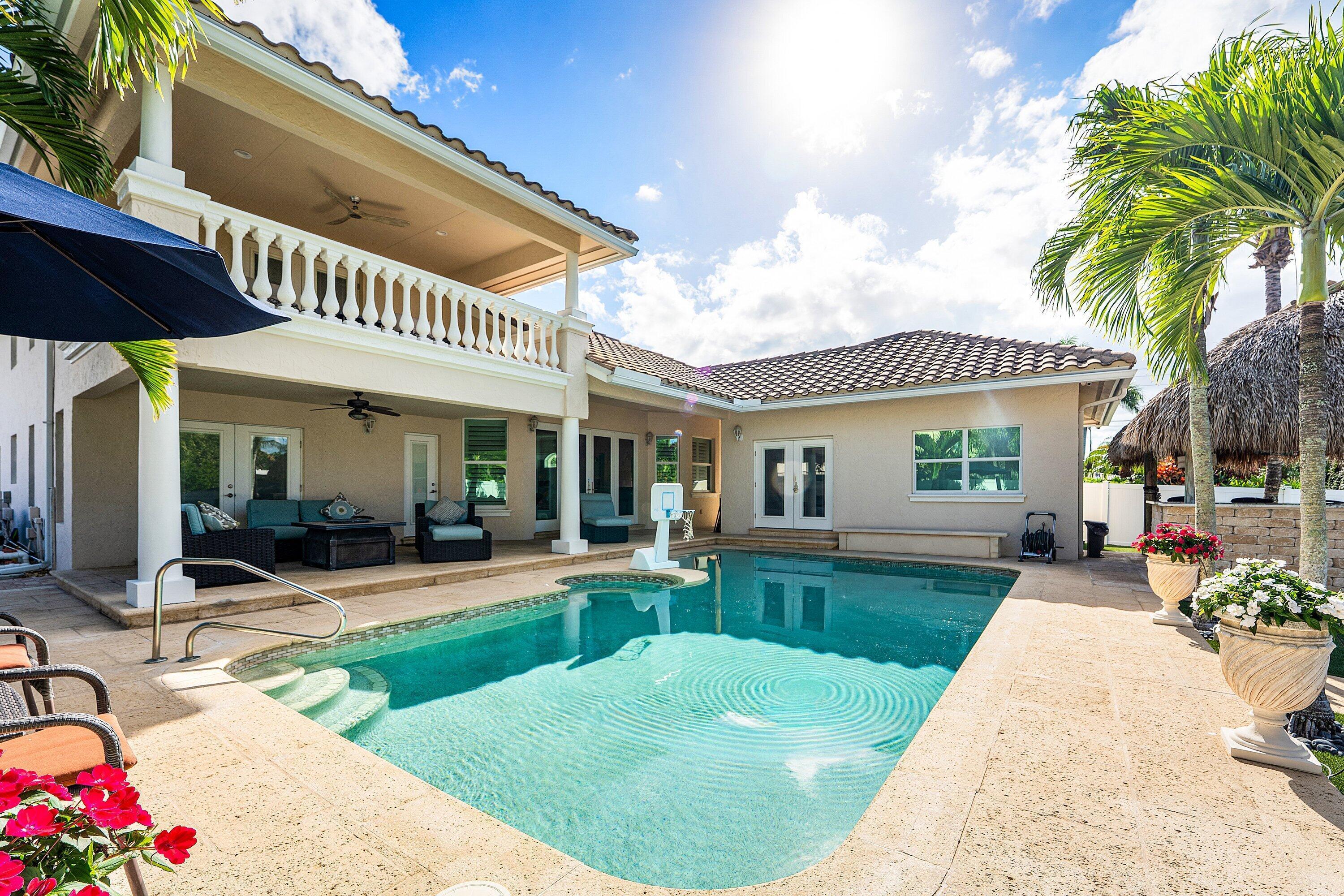 906 Dolphin Drive