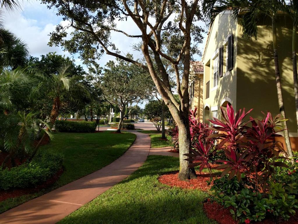 10276 Fox Trail Road 104