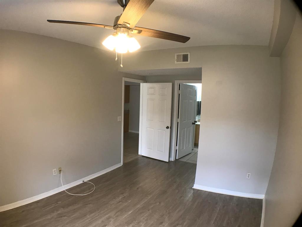 10276 Fox Trail Road 104