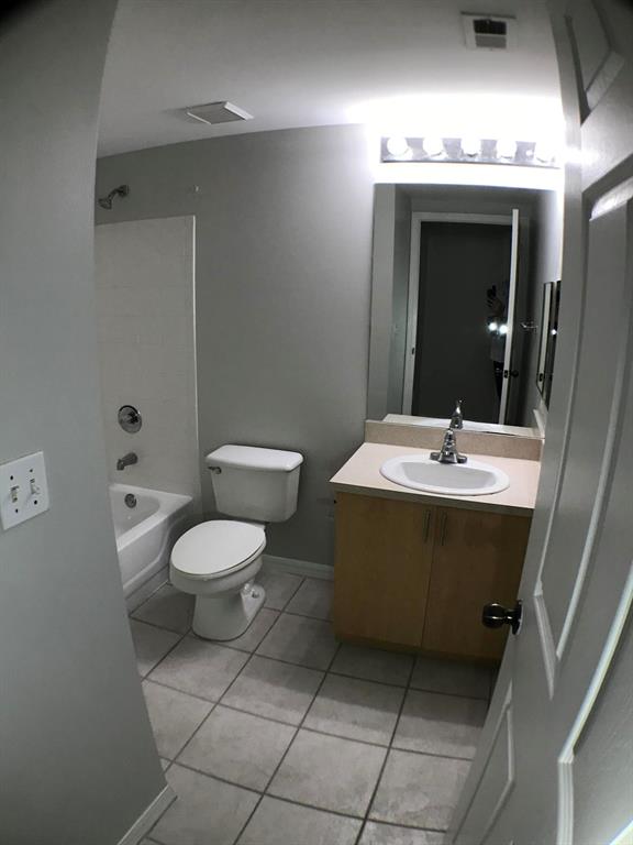 10276 Fox Trail Road 104