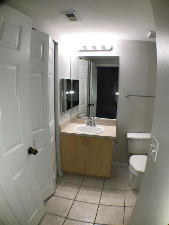 10276 Fox Trail Road 104