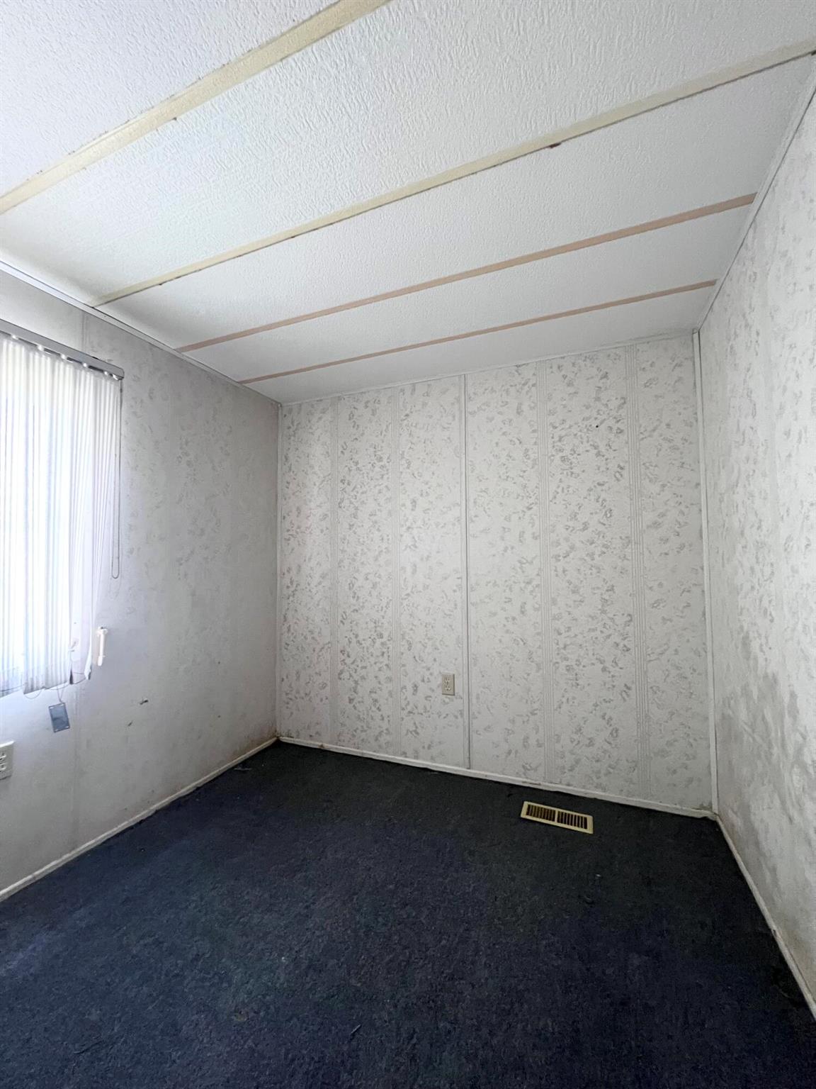 400 N A1a Unit: 35