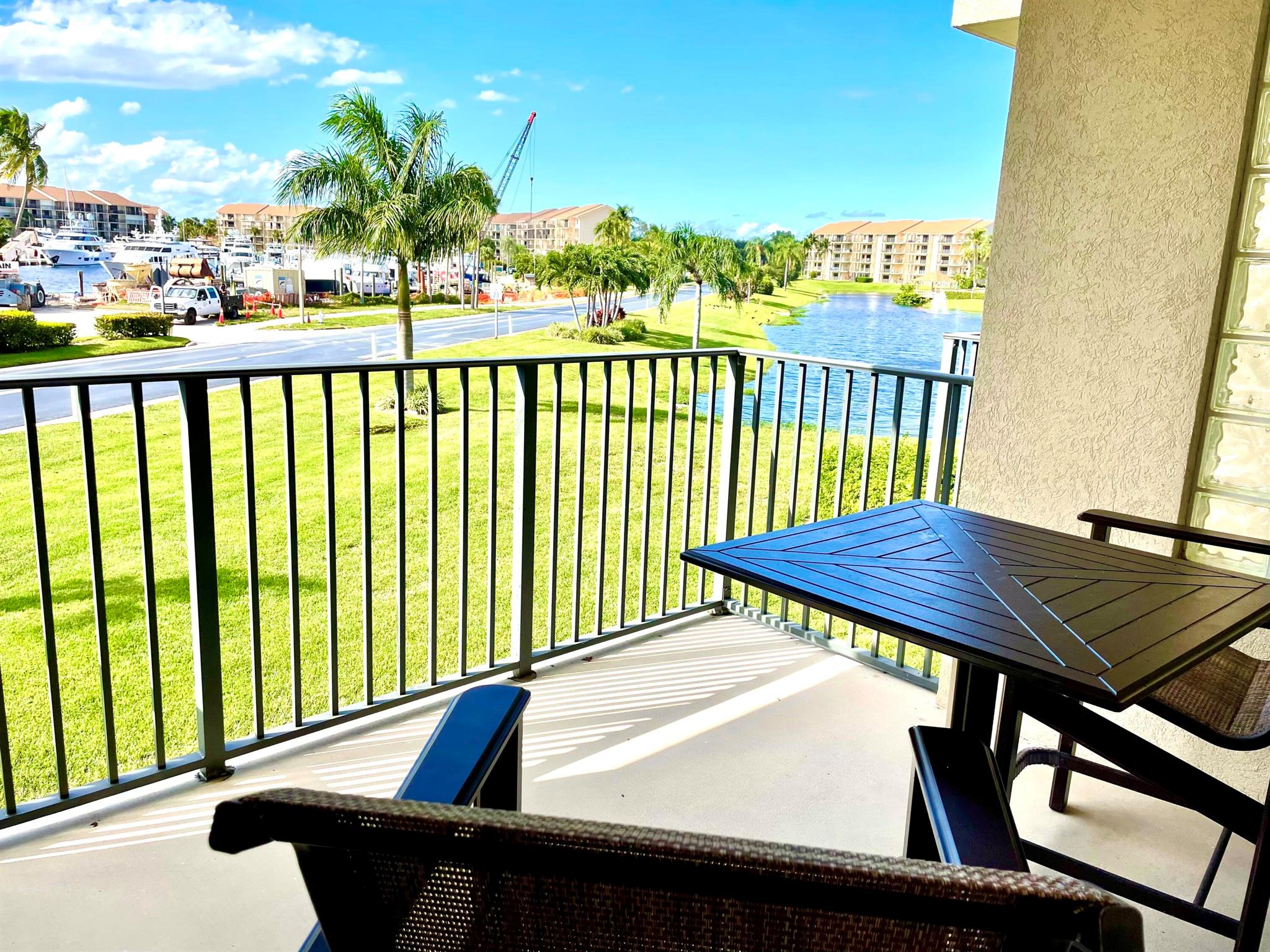 901 SW Seafarer Circle Unit: 202