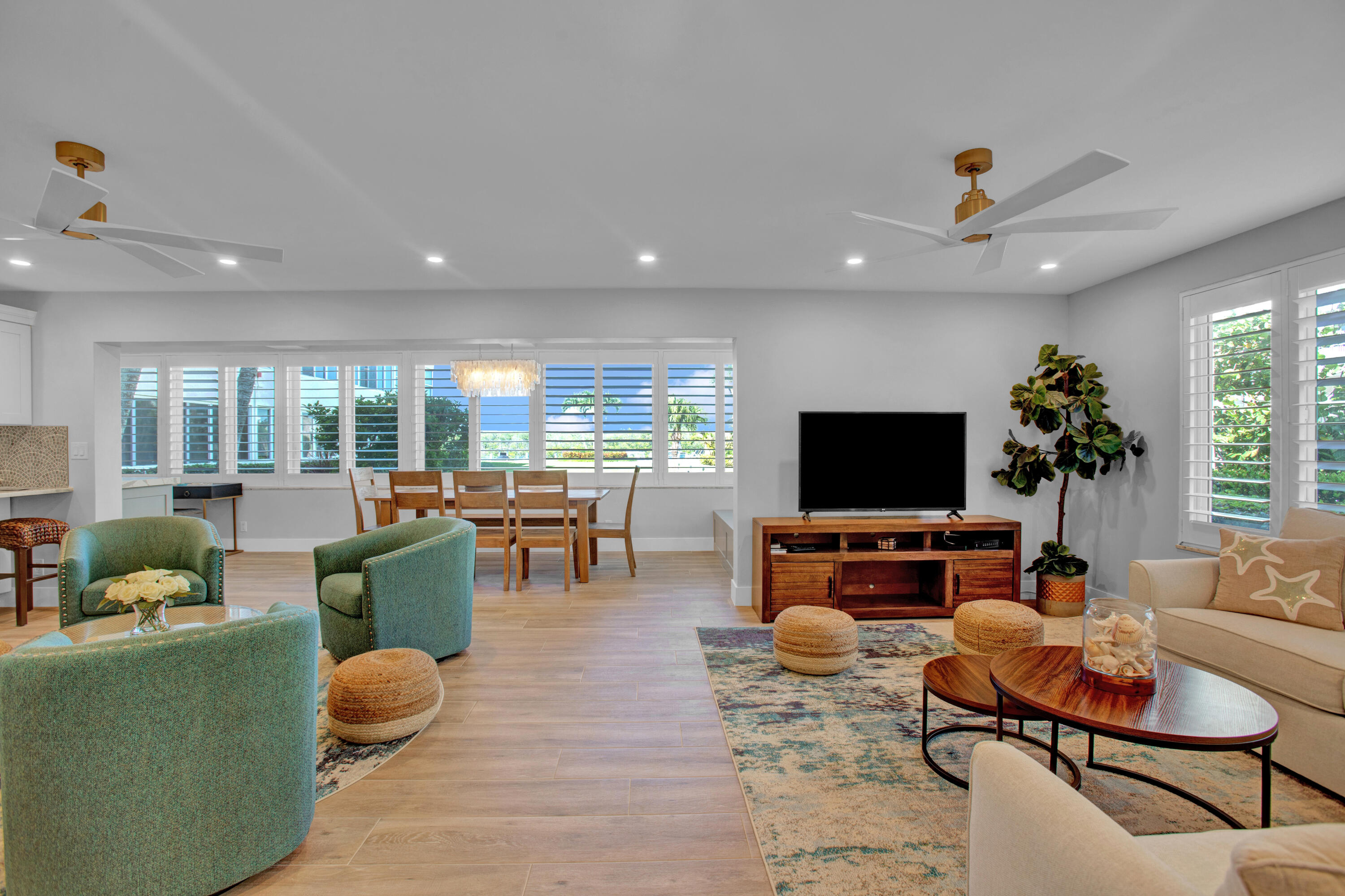 325 Beach Road Unit: 105