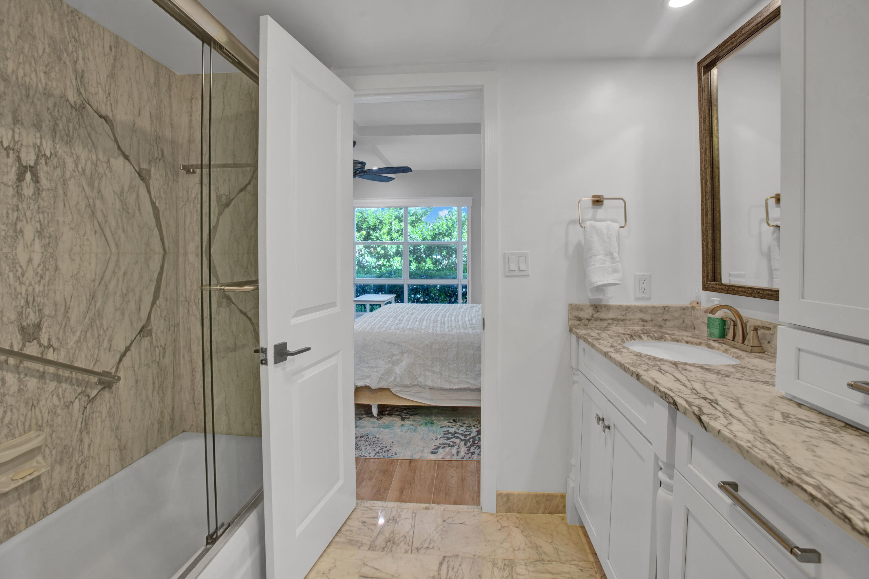 325 Beach Road Unit: 105