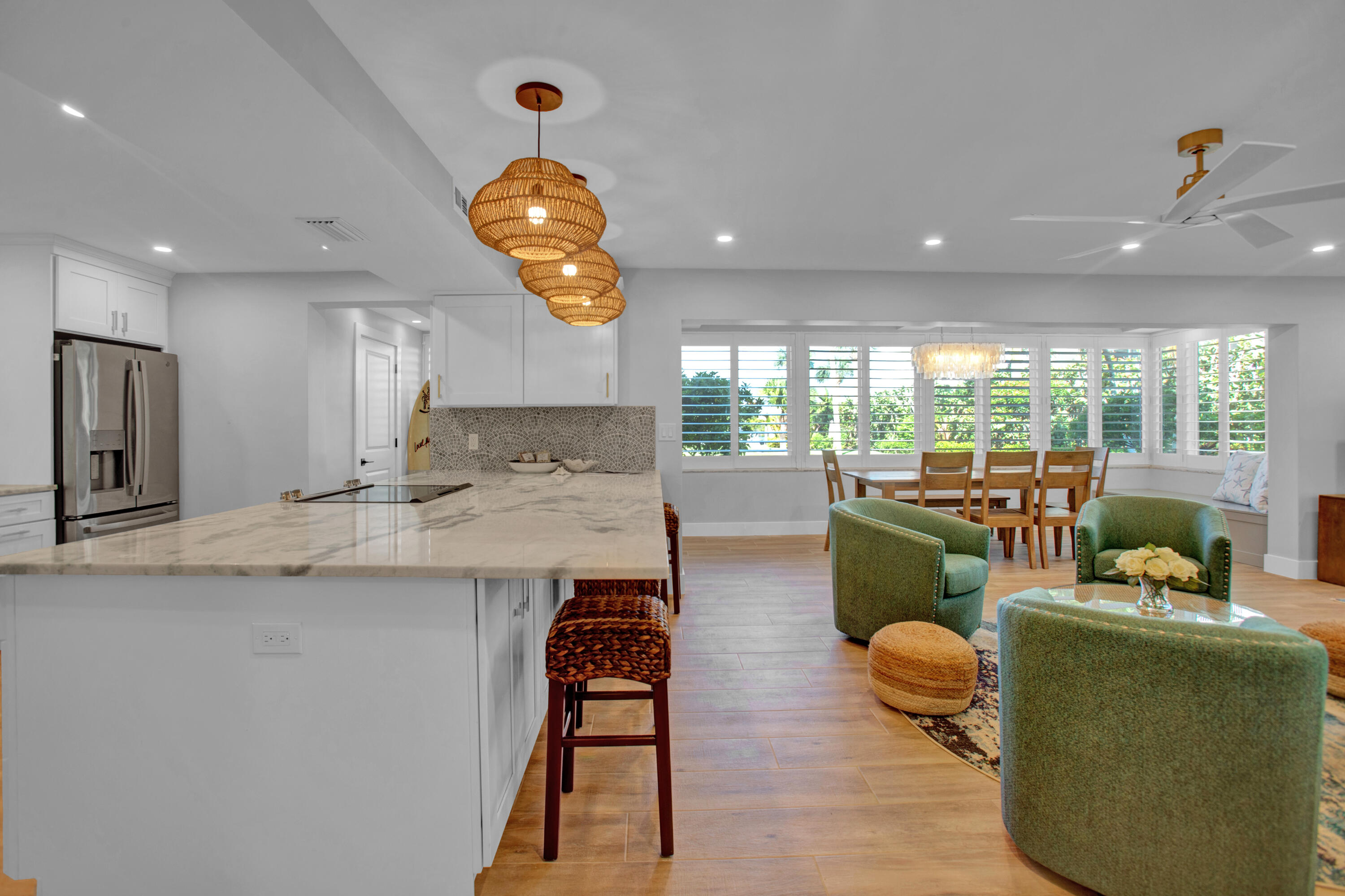 325 Beach Road Unit: 105