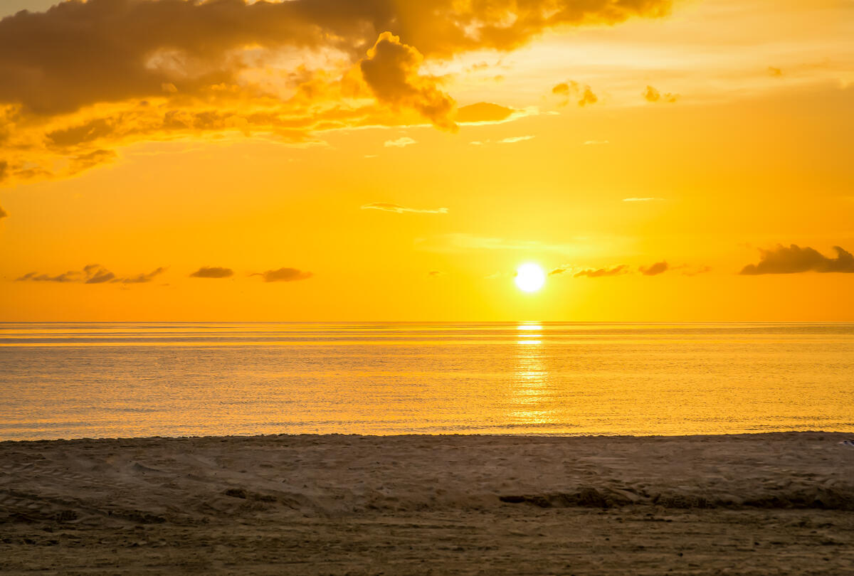 325 Beach Road Unit: 105