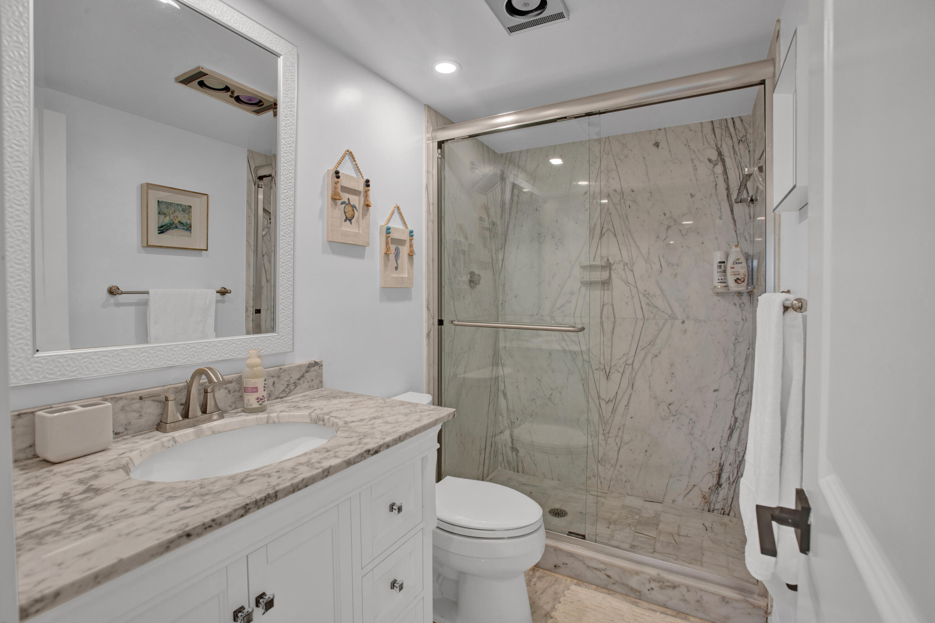 325 Beach Road Unit: 105