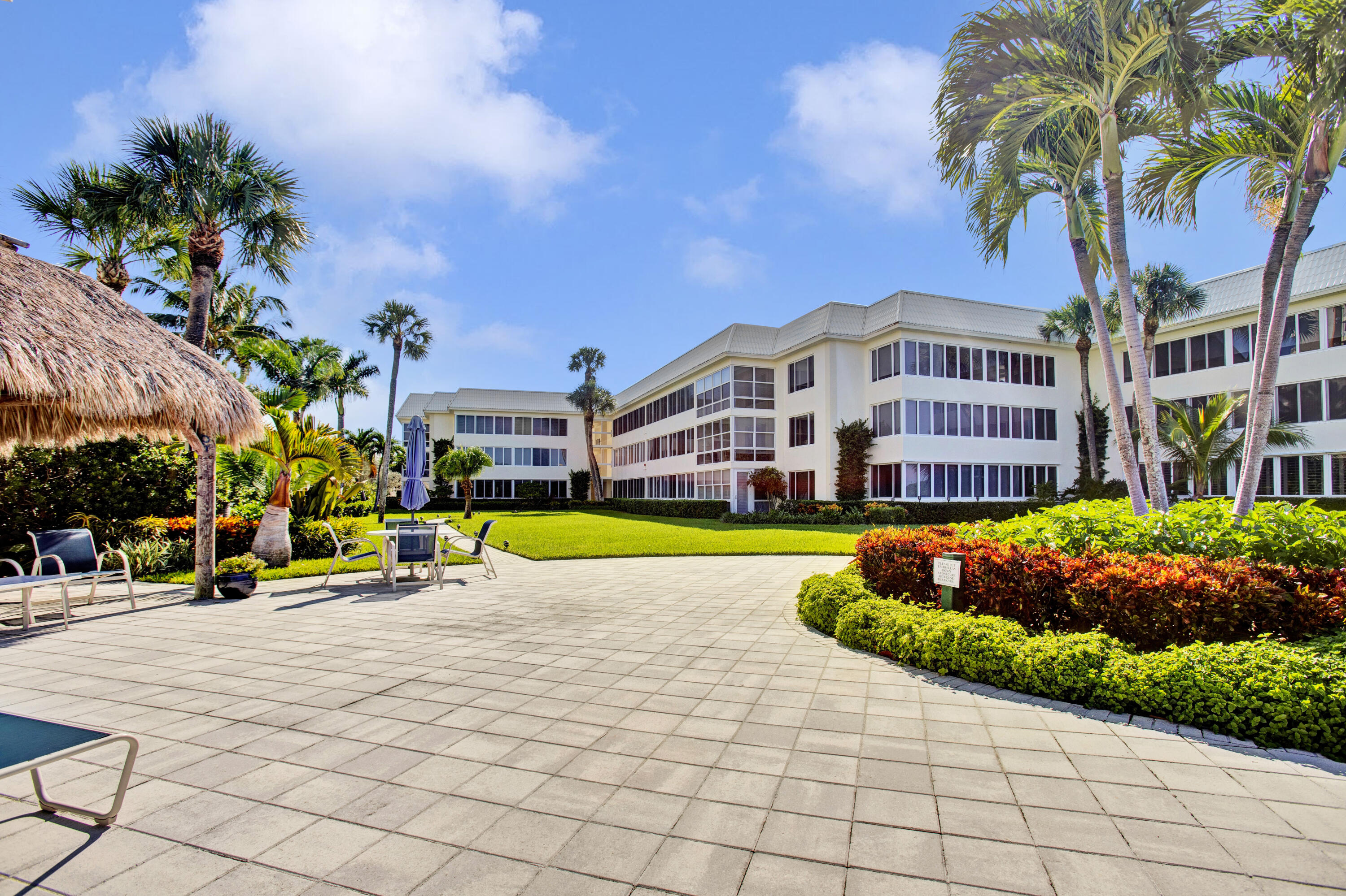 325 Beach Road Unit: 105