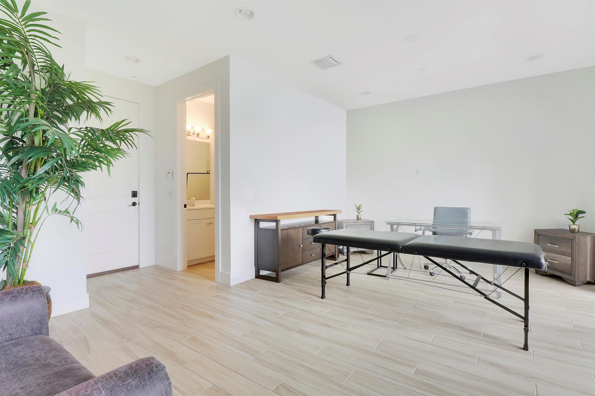 12716 Machiavelli Way