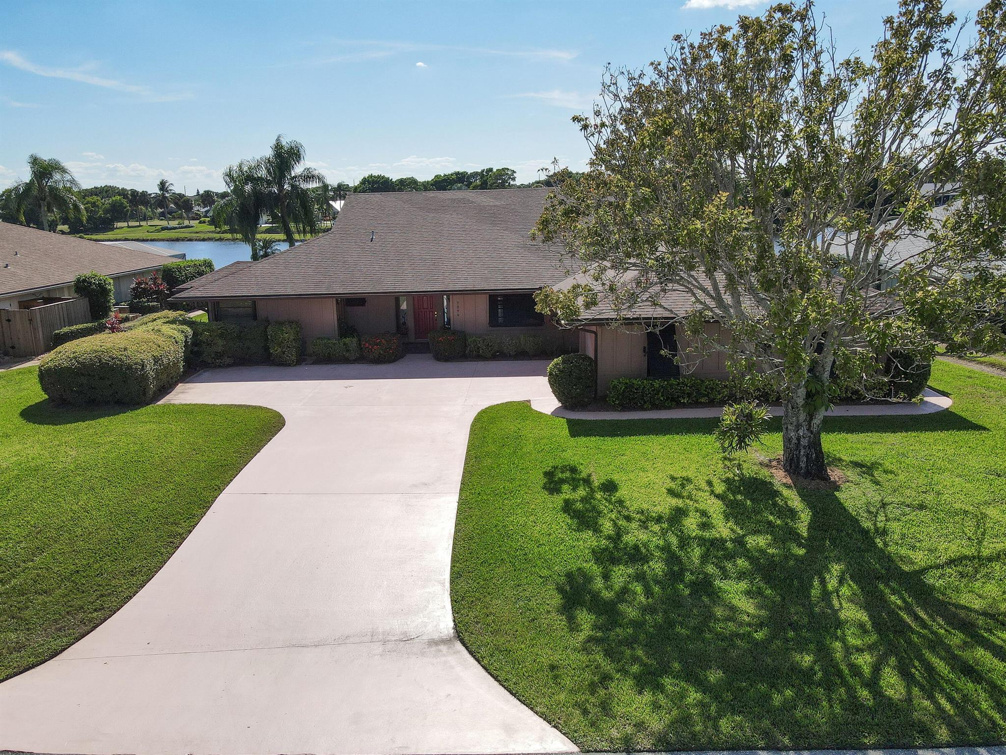 7094 SE Bunker Hill Drive