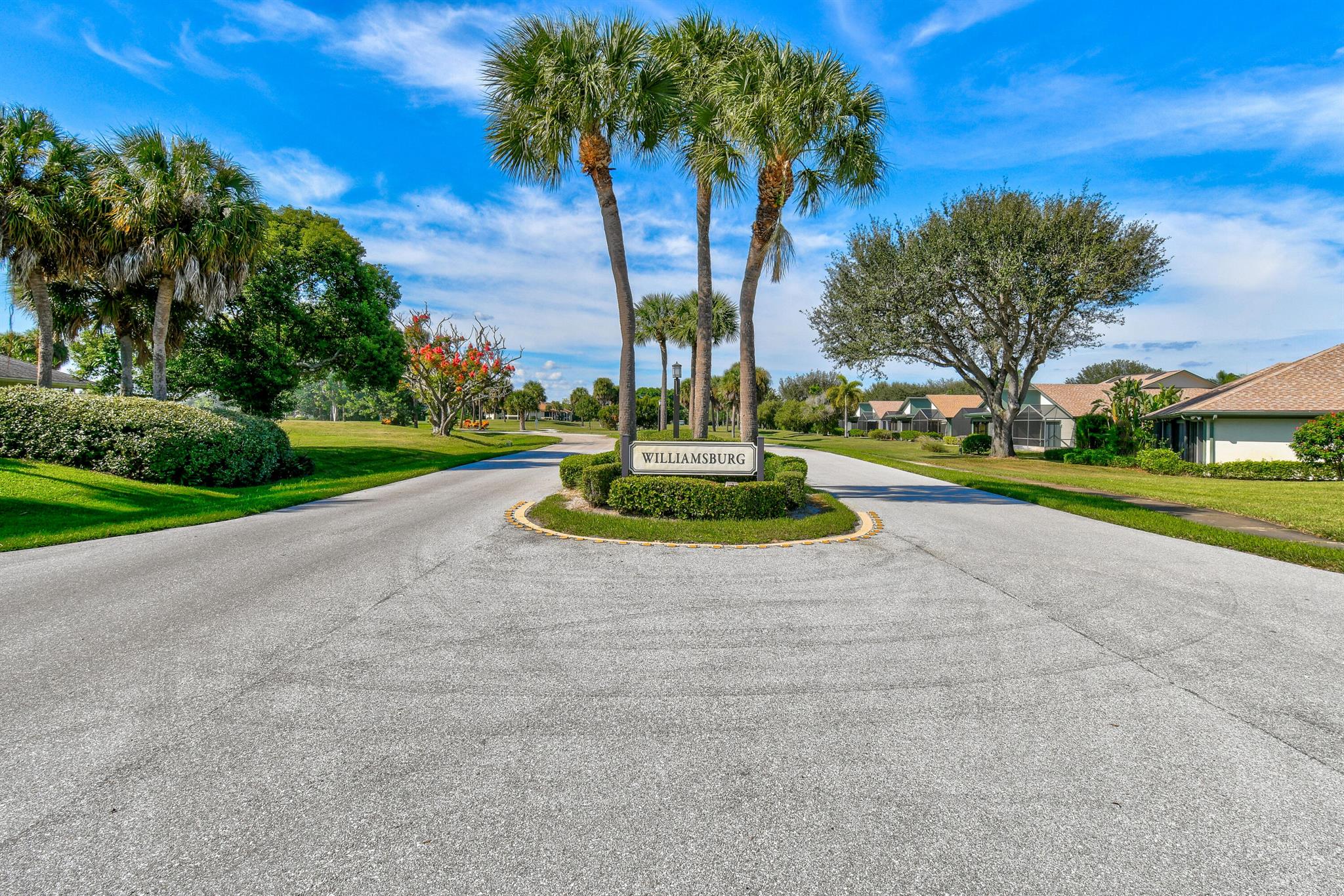 7094 SE Bunker Hill Drive