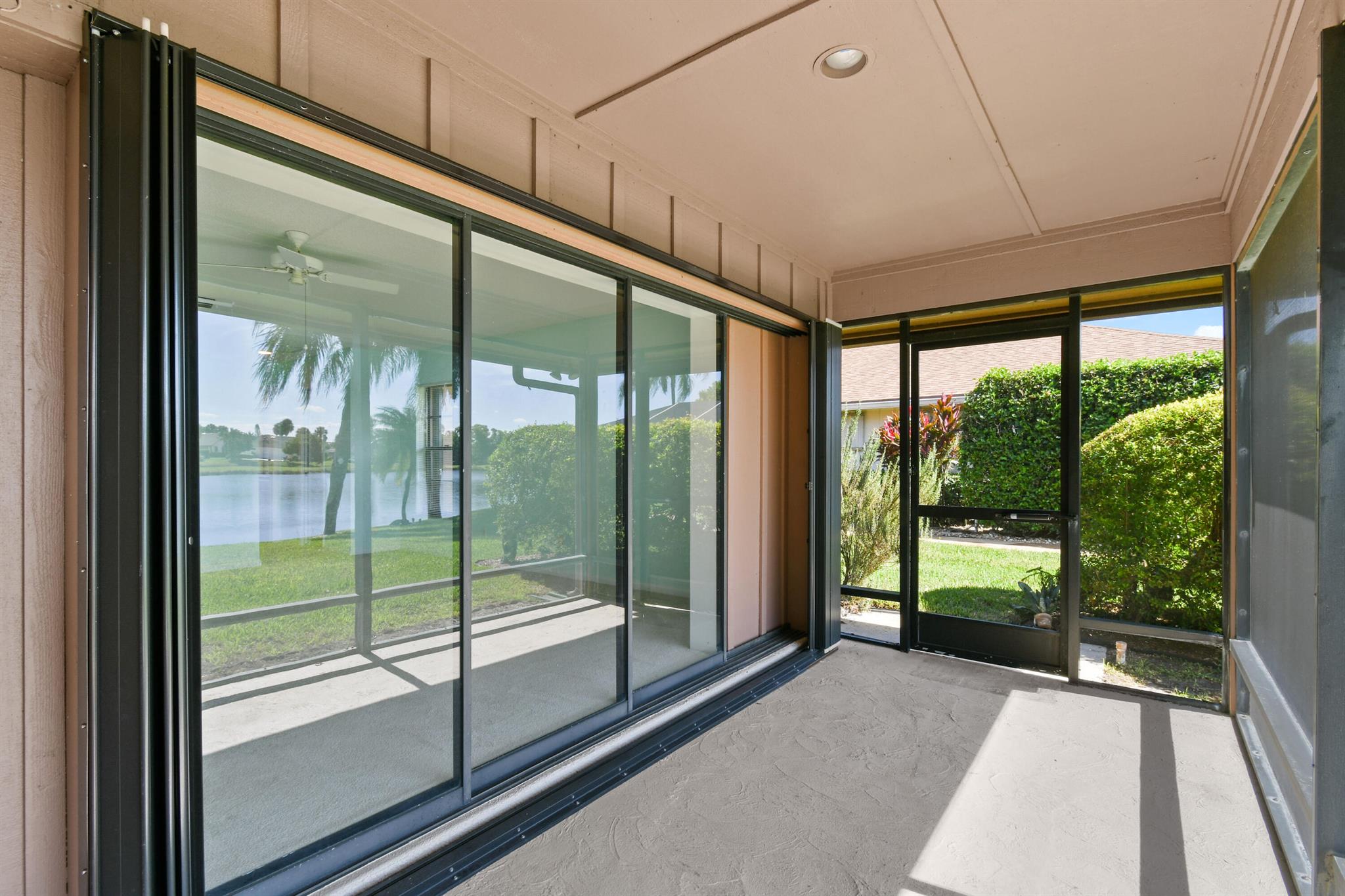 7094 SE Bunker Hill Drive