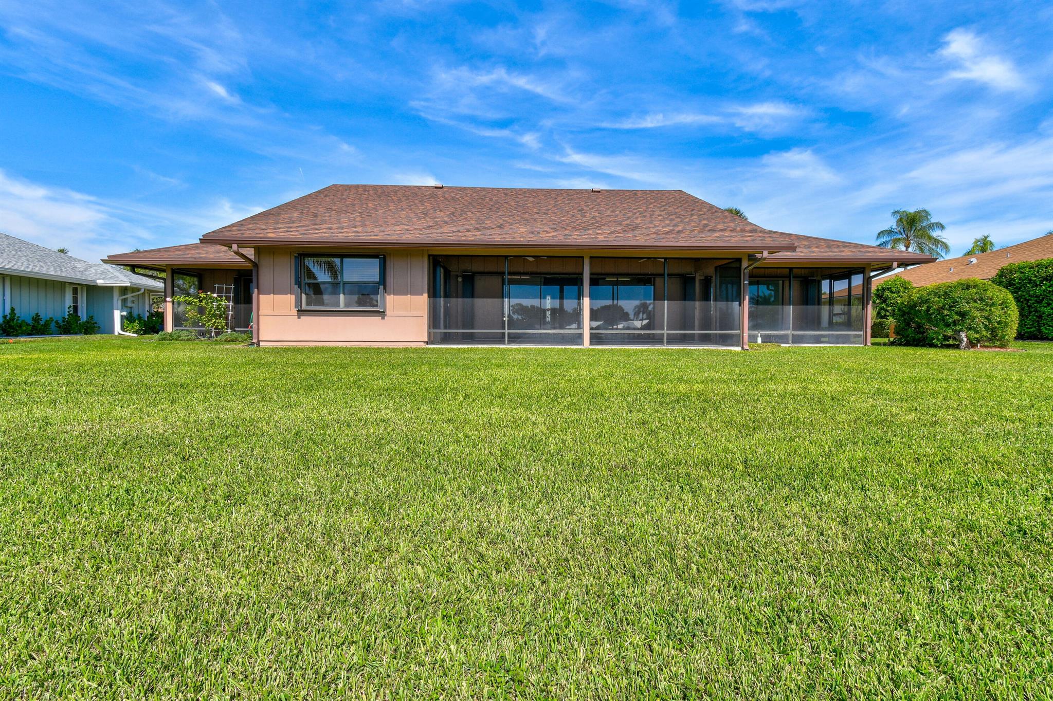 7094 SE Bunker Hill Drive