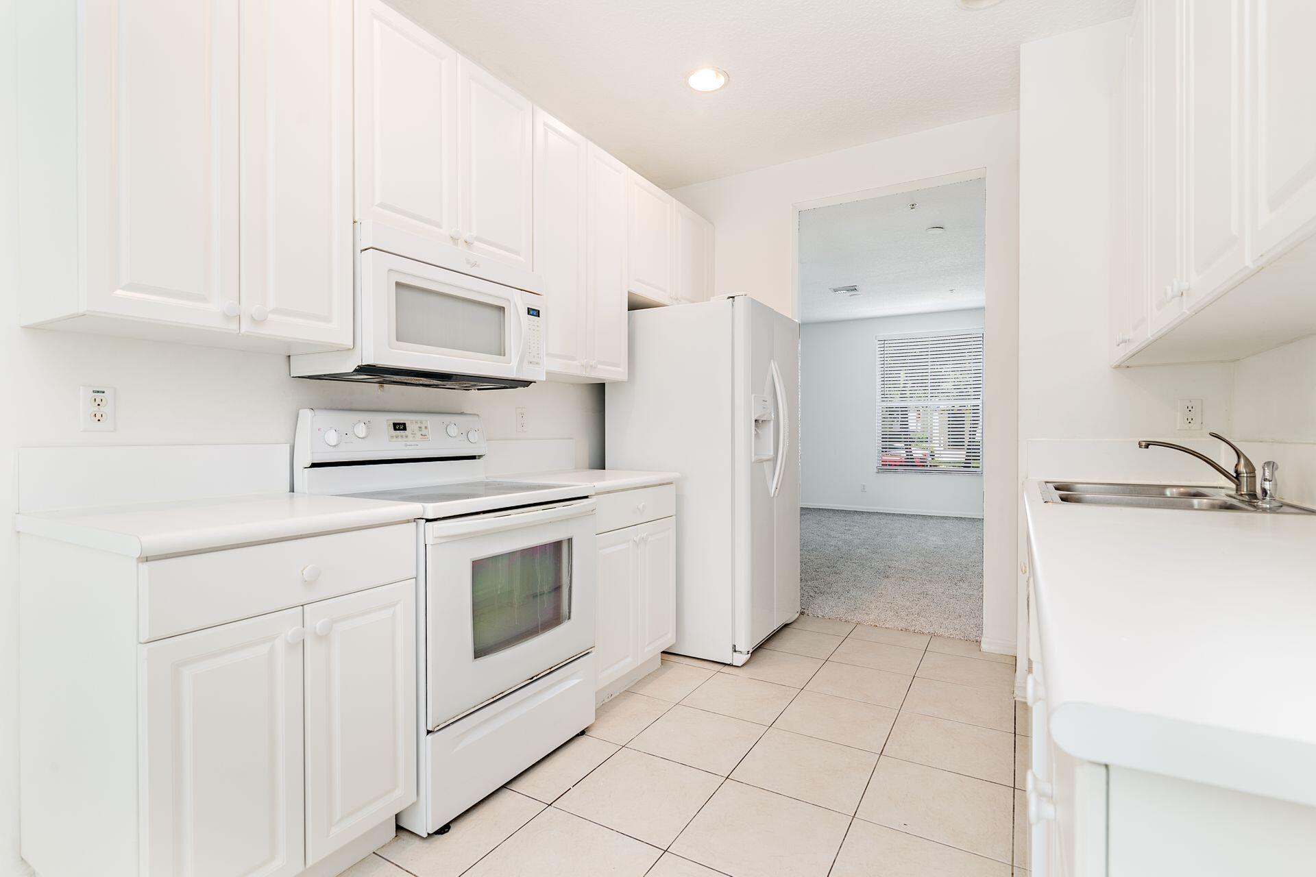 1544 W Frederick Small Road 12b