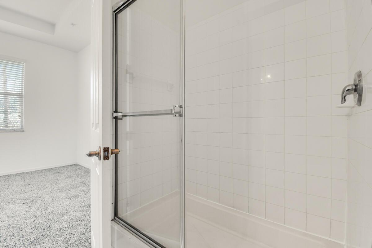 1544 W Frederick Small Road 12b