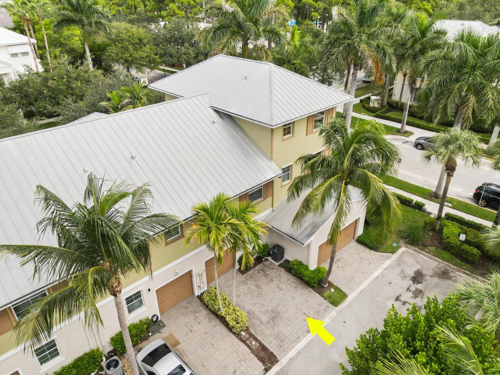 1544 W Frederick Small Road 12b