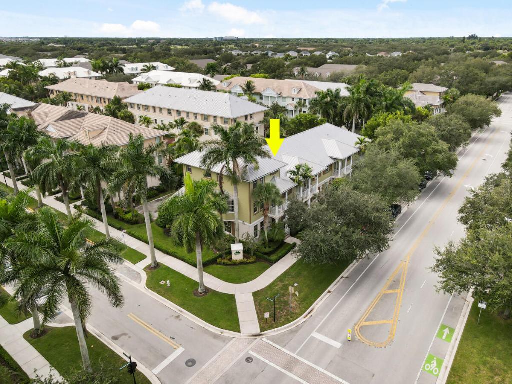 1544 W Frederick Small Road 12b