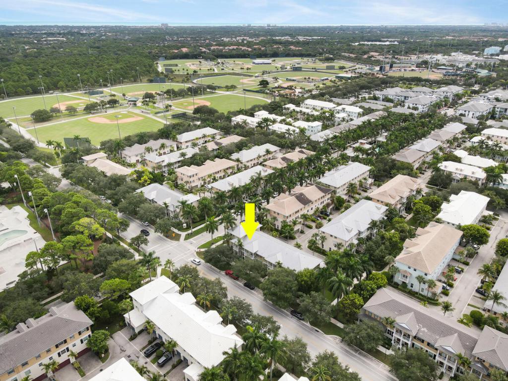 1544 W Frederick Small Road 12b