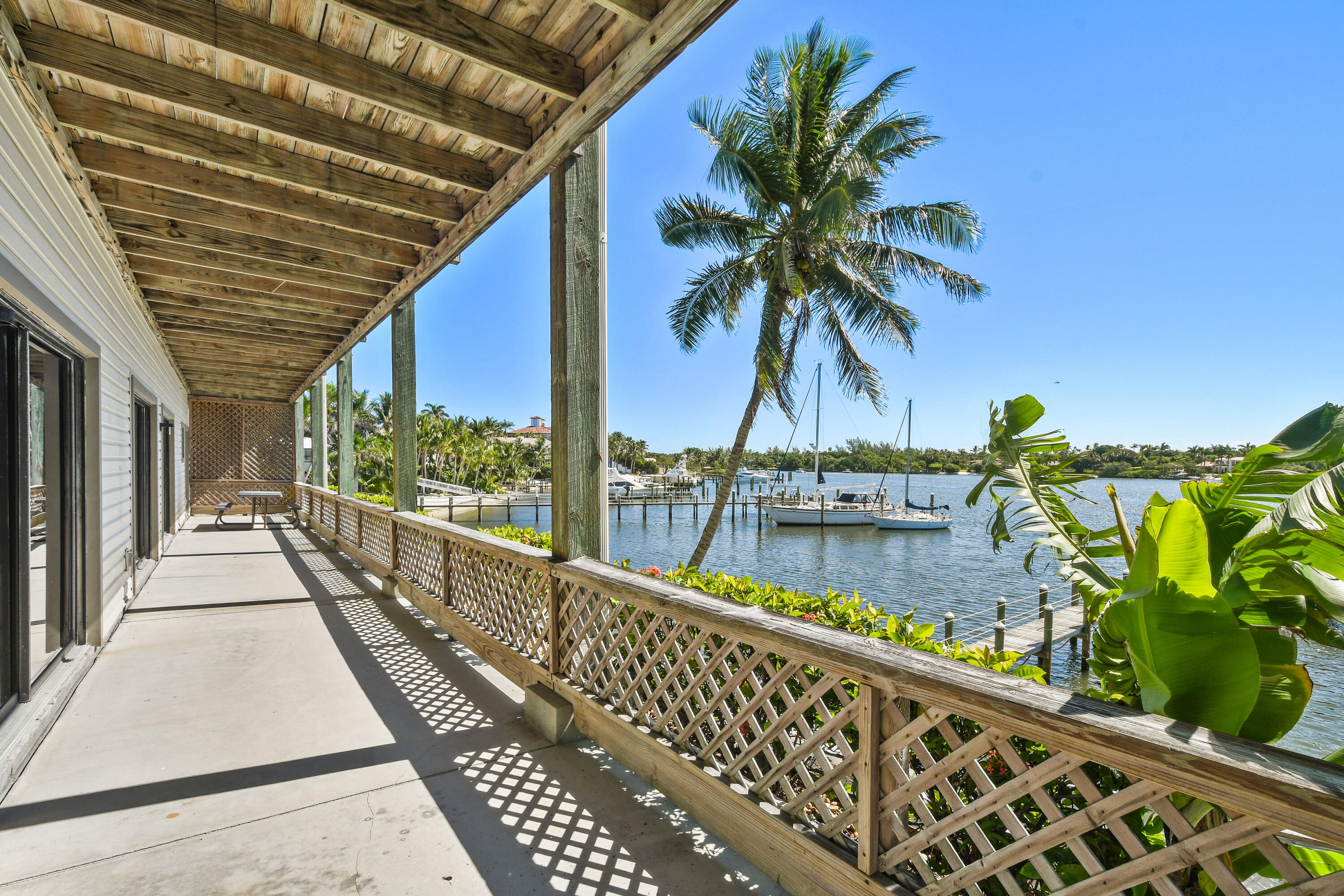 17713 SE Federal Highway