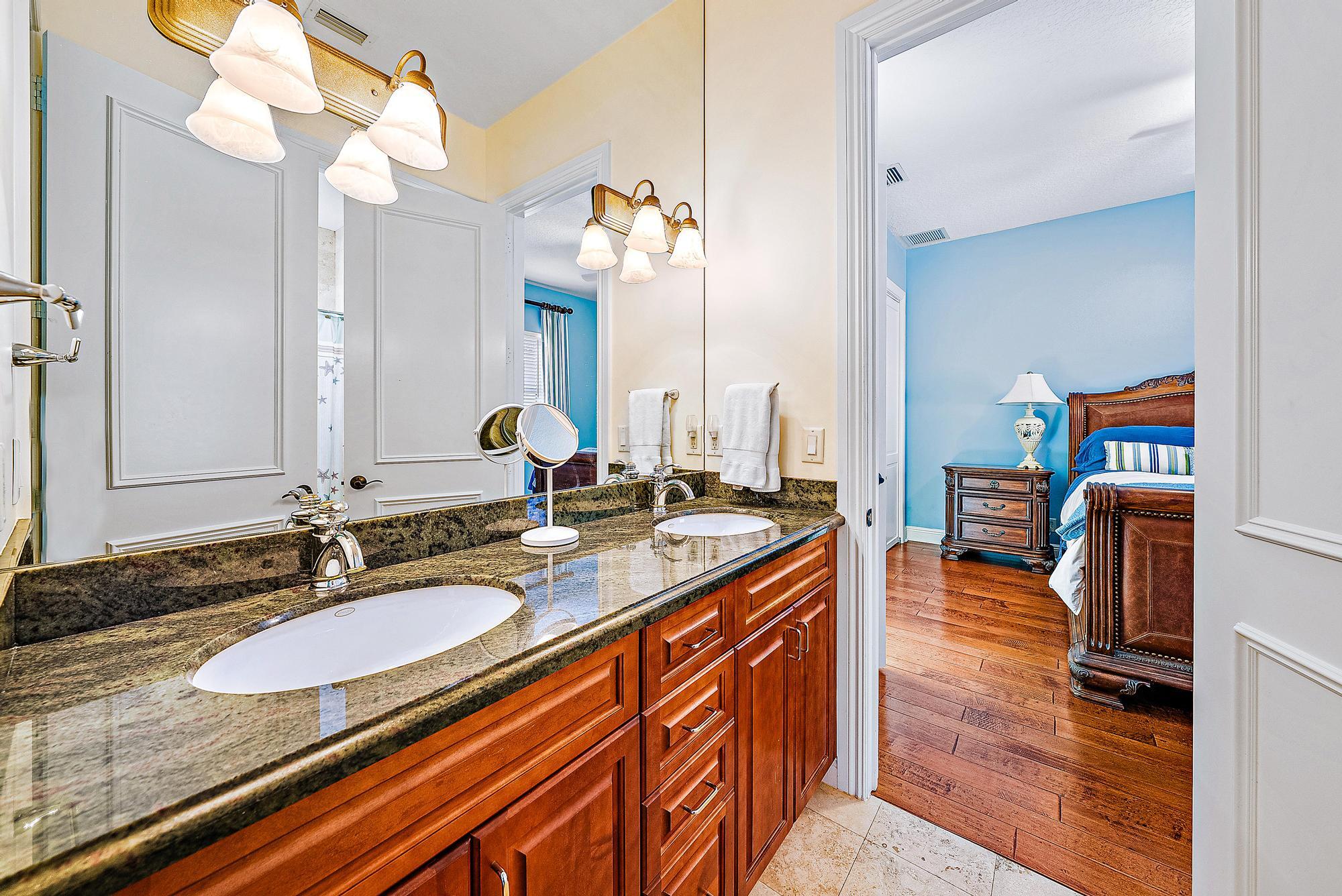 1231 Pine Point Road