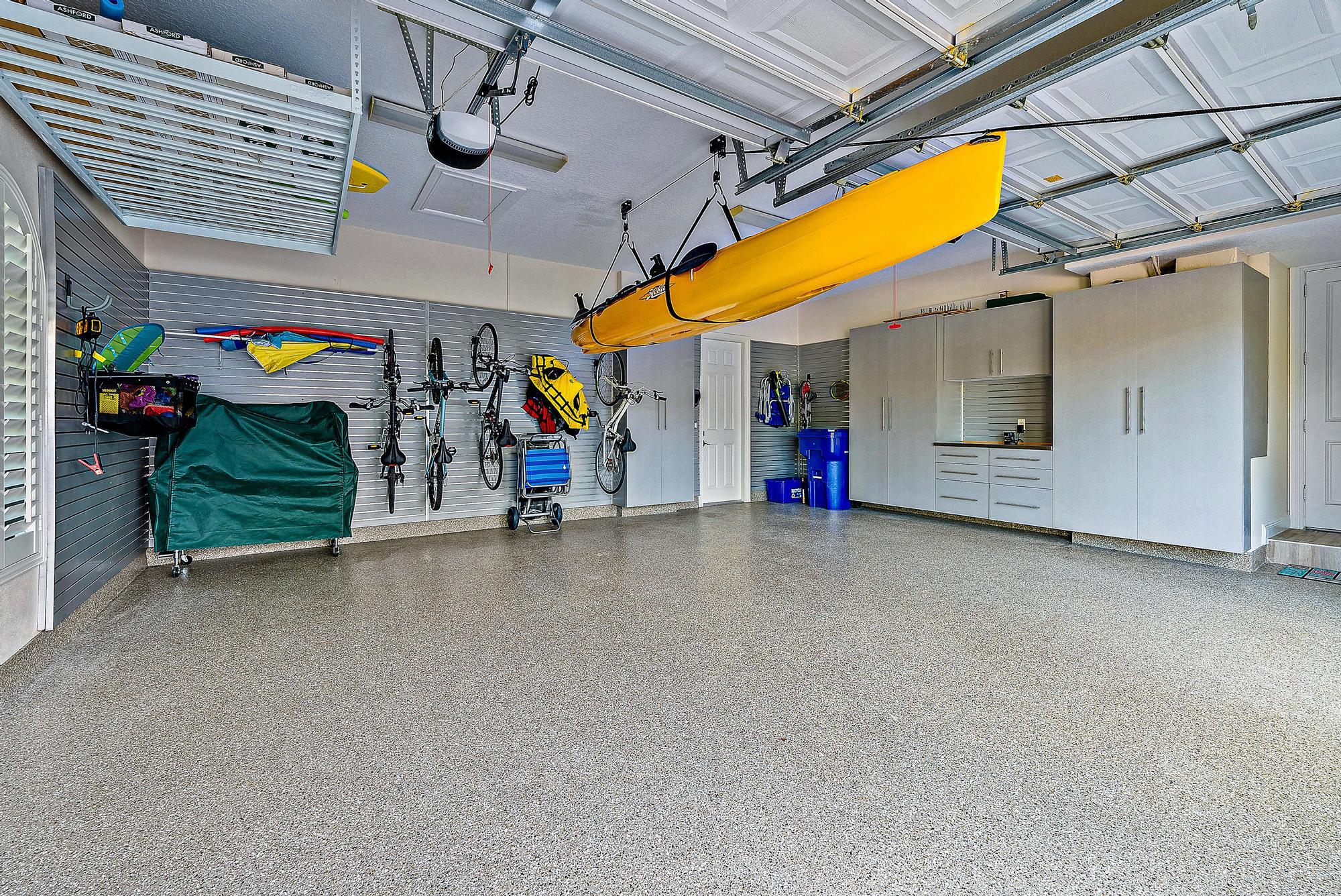 1231 Pine Point Road