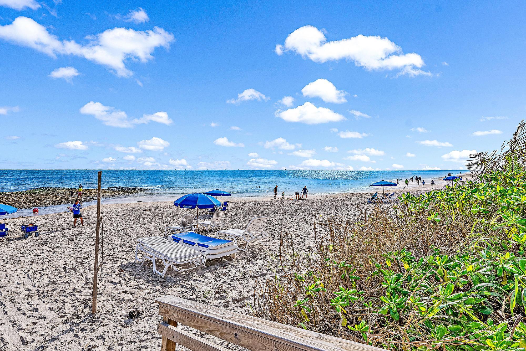 1231 Pine Point Road