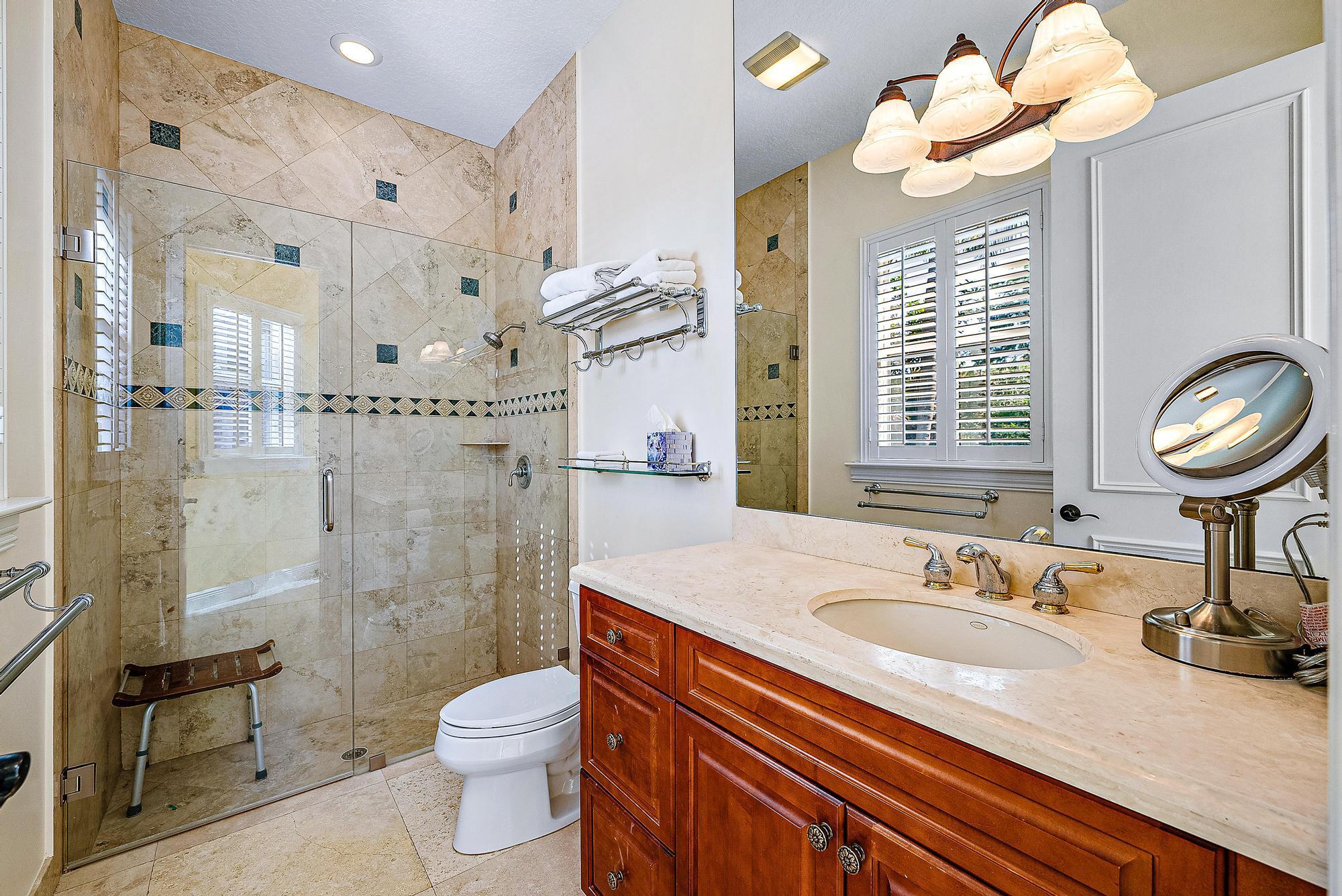 1231 Pine Point Road